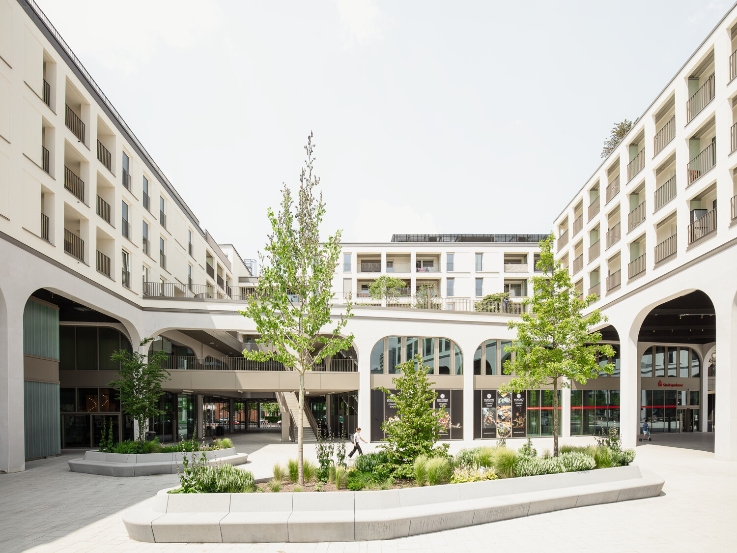 https://archello.com/story/76942/attachments/photos-videos/9 photo_credit (c) tschinkersten fotografie