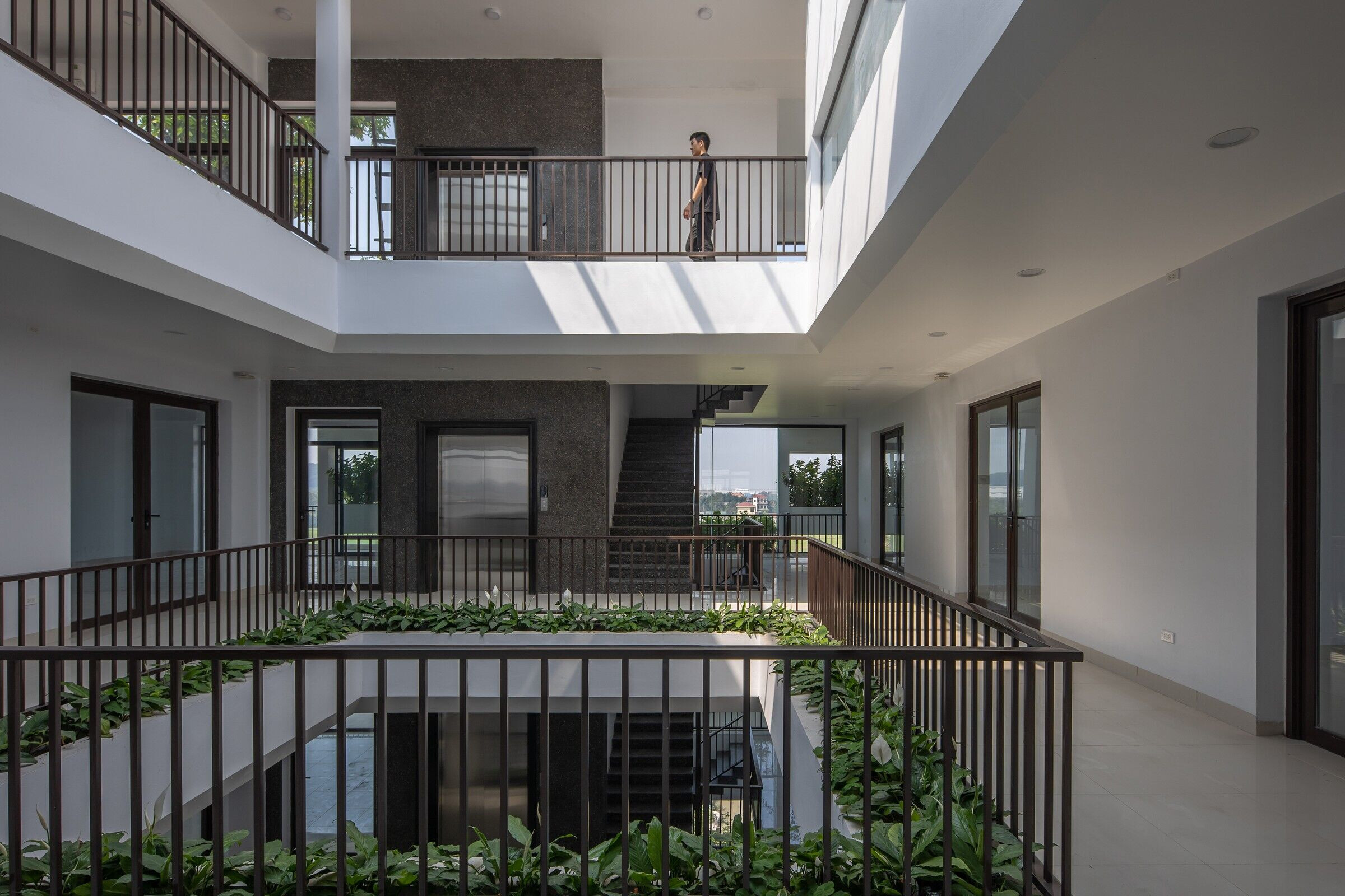 https://archello.com/story/128438/attachments/photos-videos/4 photo_credit Hoang Le
