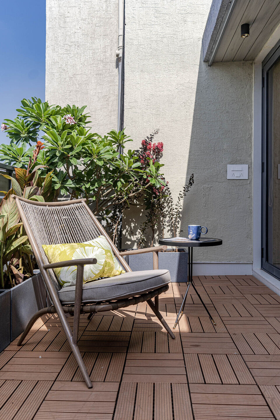 https://archello.com/story/128328/attachments/photos-videos/11 photo_credit Studio_16mm