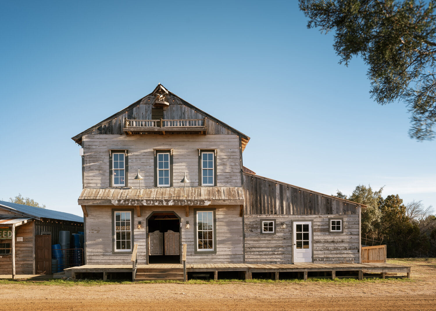 https://archello.com/story/128474/attachments/photos-videos/4 photo_credit Casey Dunn