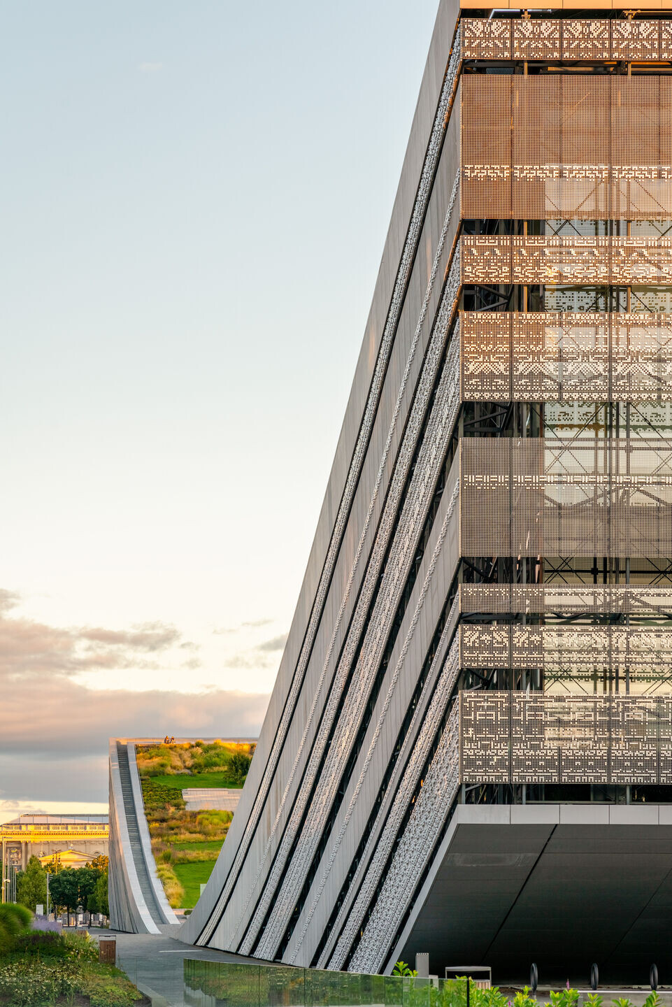 https://archello.com/story/111517/attachments/photos-videos/9 photo_credit József Molnár