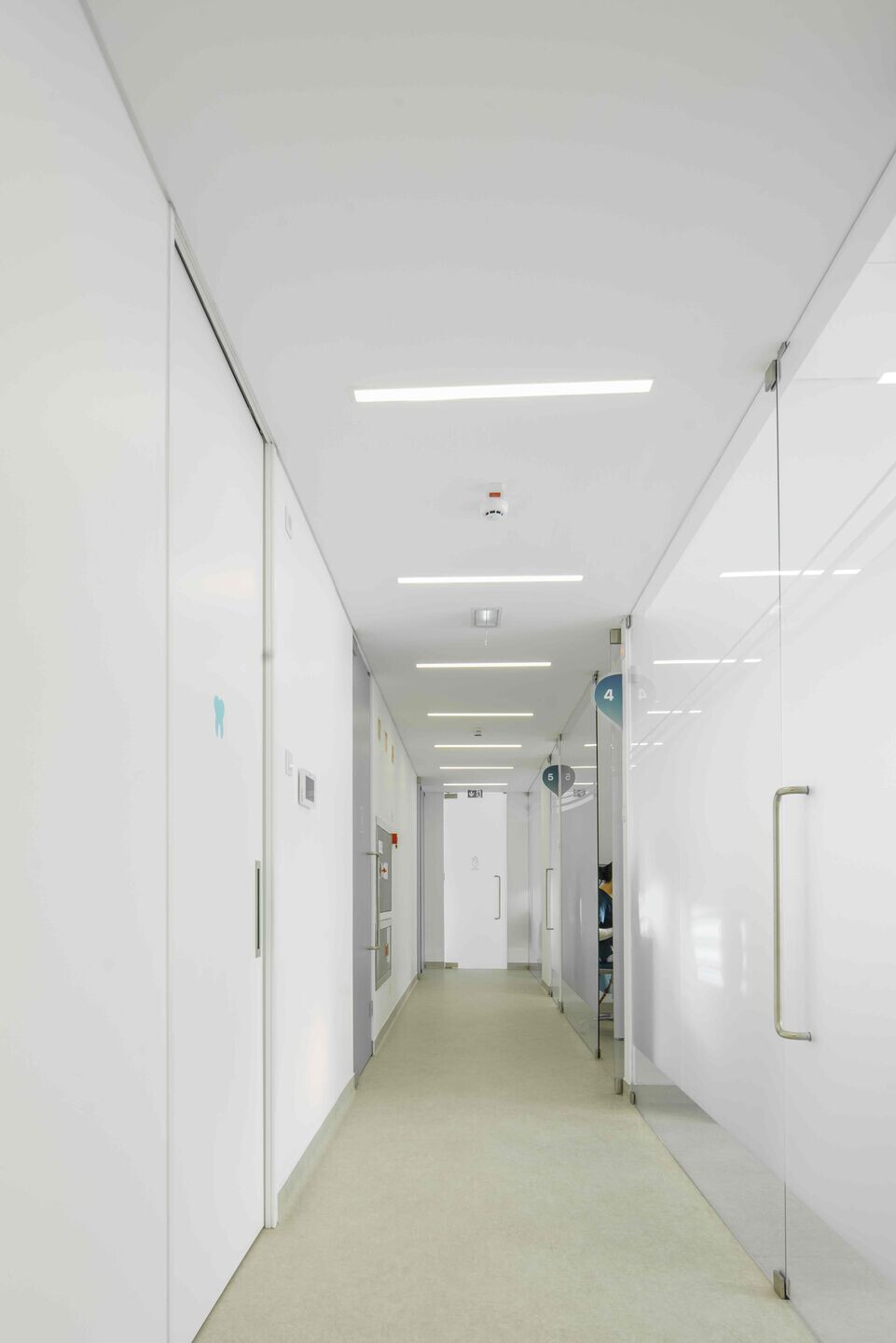 https://archello.com/story/128547/attachments/photos-videos/9 photo_credit Ivo Tavares