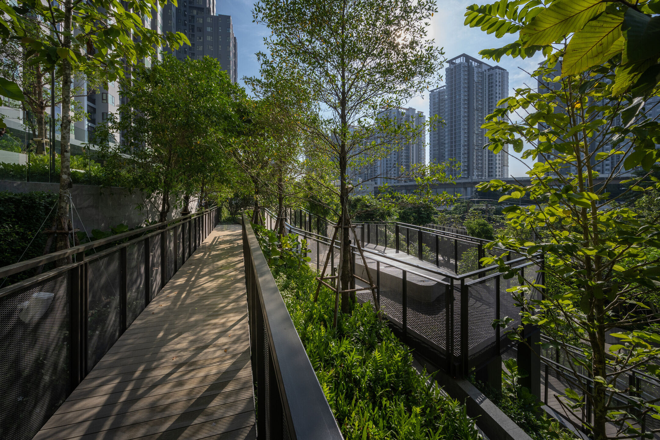 https://archello.com/story/123937/attachments/photos-videos/6 photo_credit Redland-scape.Ltd
