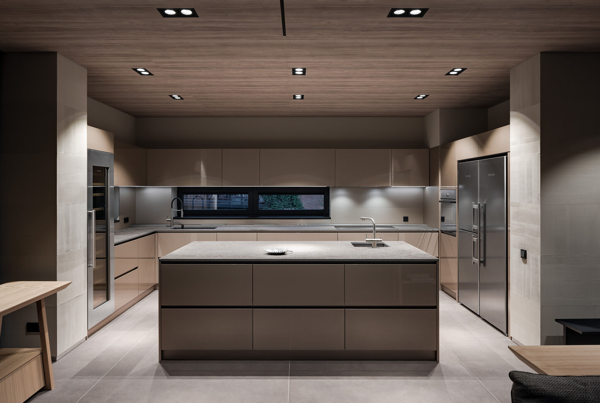 https://archello.com/story/128653/attachments/photos-videos/23 photo_credit Andrey Avdeenko