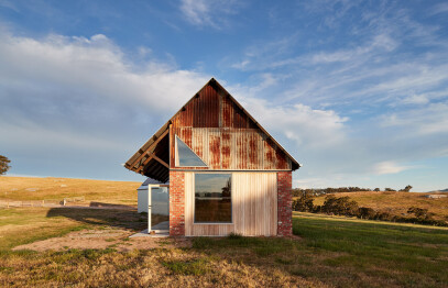 Nulla Vale House and Shed