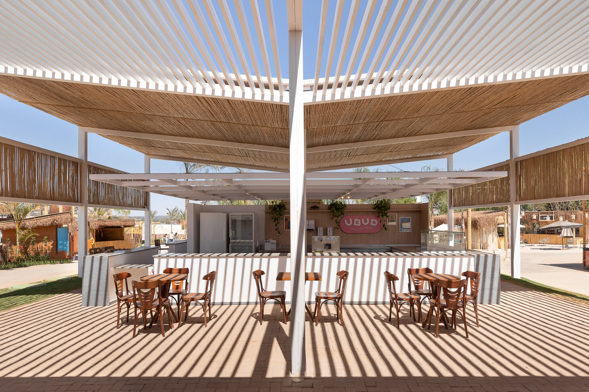 https://archello.com/story/128814/attachments/photos-videos/10 photo_credit Júlia Tótoli