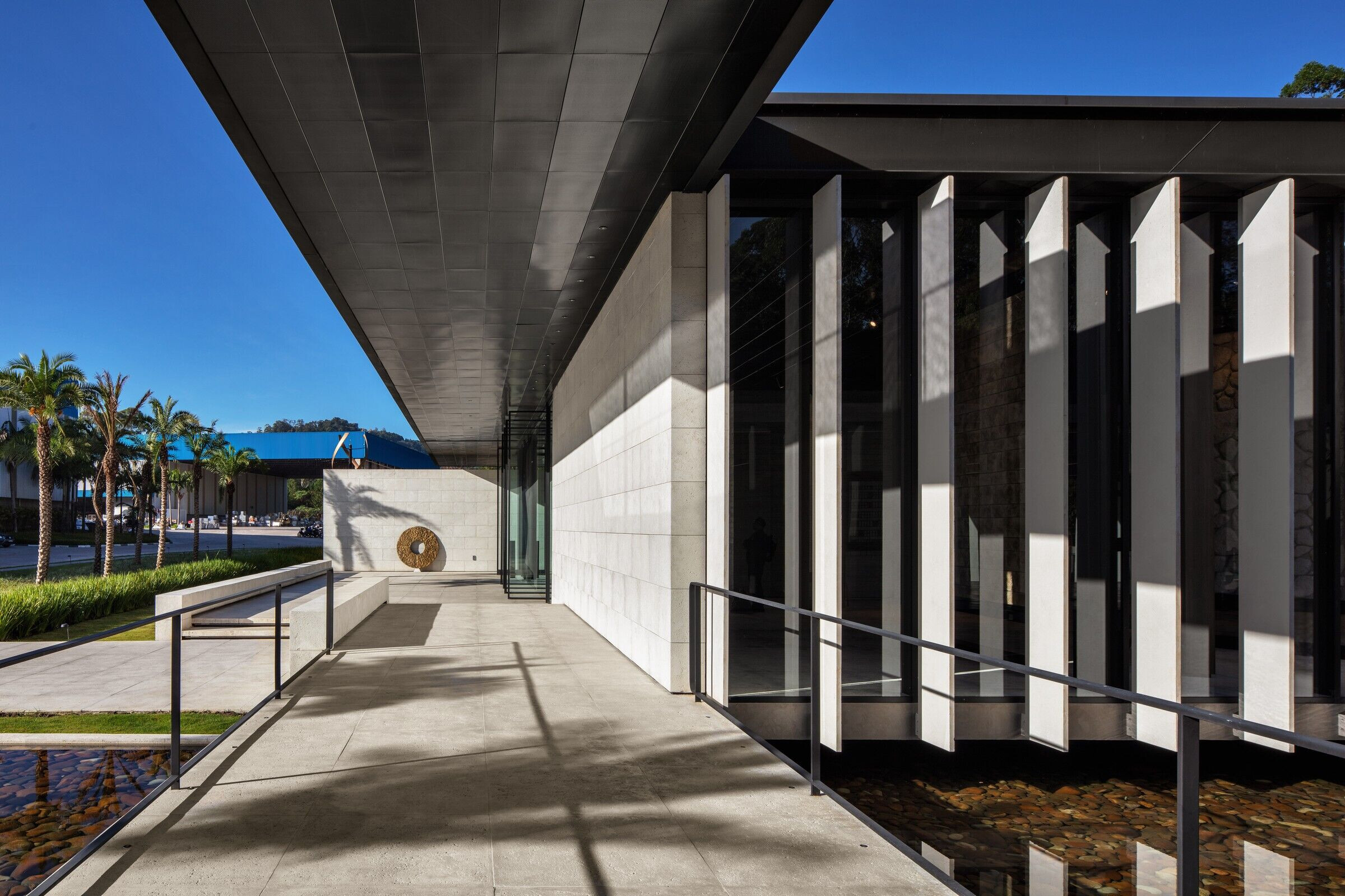 https://archello.com/story/128911/attachments/photos-videos/7 photo_credit Nelson Kon
