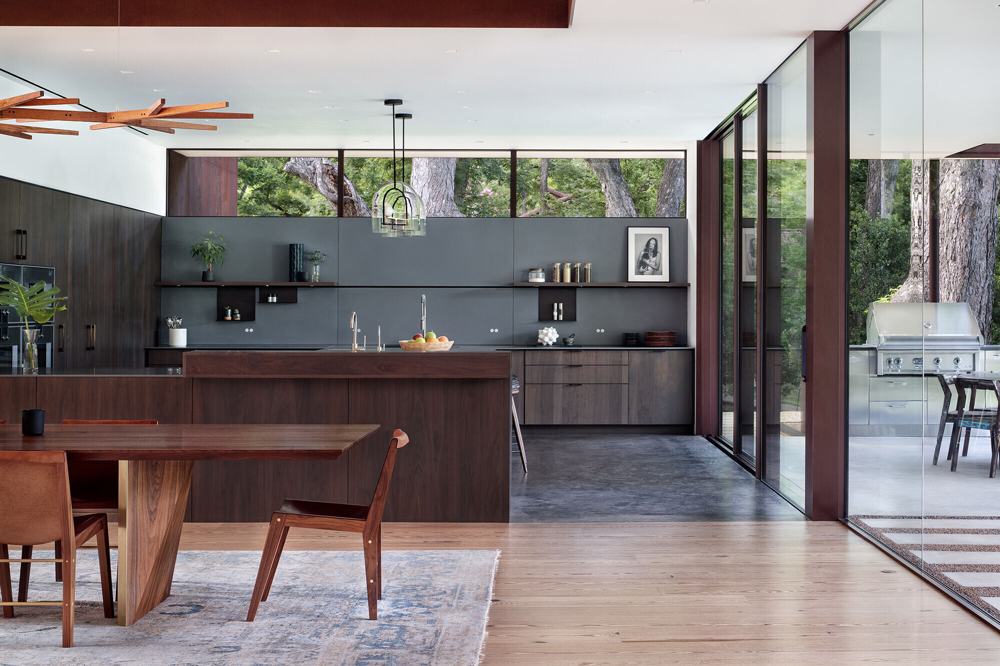 https://archello.com/story/128940/attachments/photos-videos/10 photo_credit Paul Finkel | Piston Design