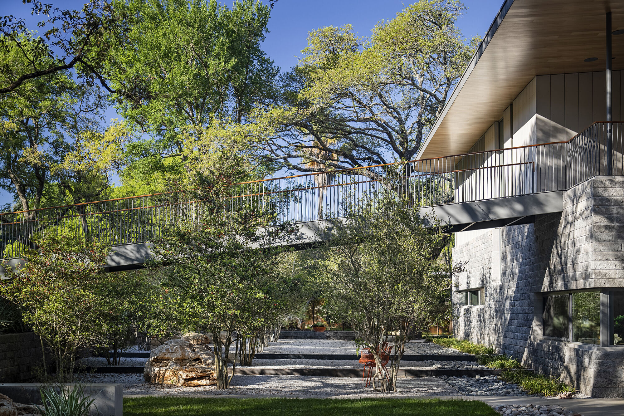 https://archello.com/story/128937/attachments/photos-videos/3 photo_credit Paul Finkel | Piston Design