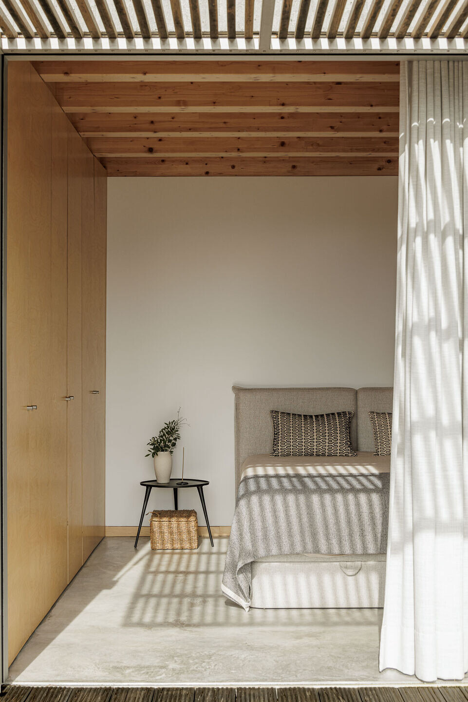 https://archello.com/story/128967/attachments/photos-videos/12 photo_credit Ivo Tavares
