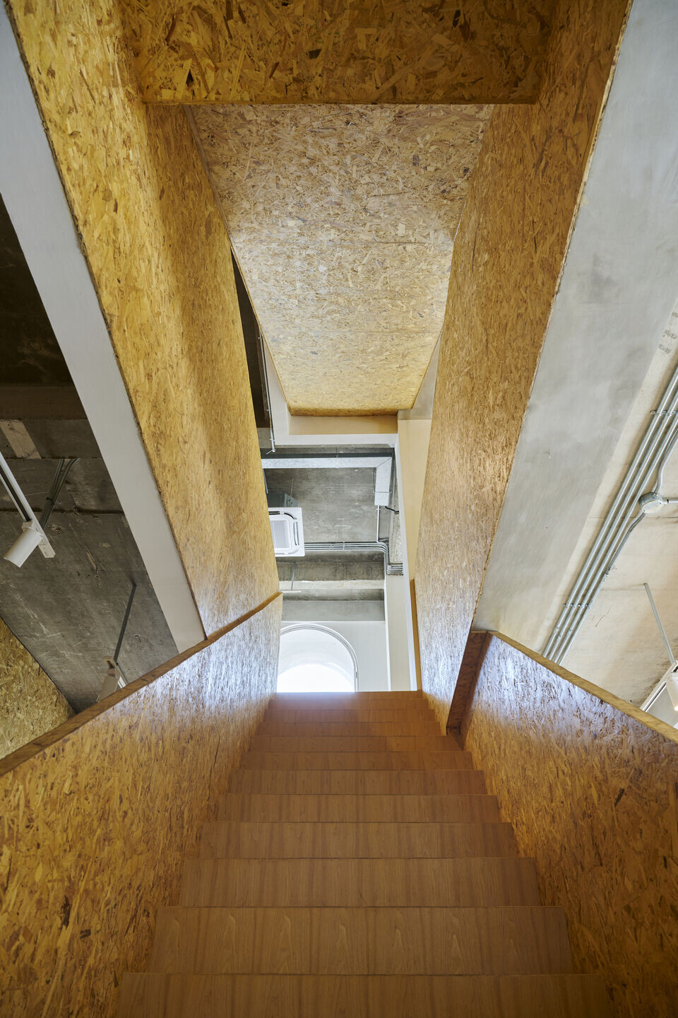 https://archello.com/story/128973/attachments/photos-videos/16 photo_credit William Sutanto