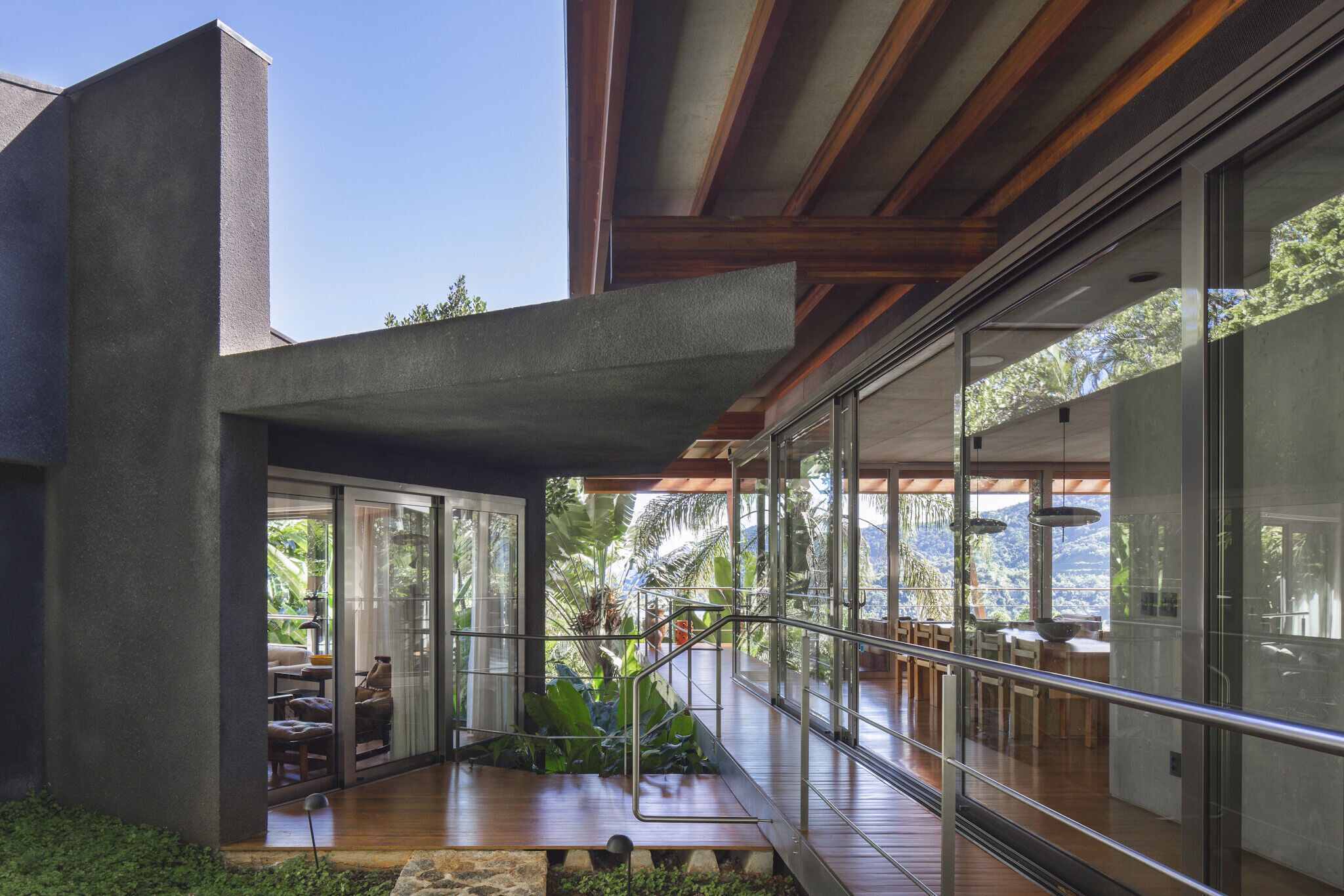 https://archello.com/story/129369/attachments/photos-videos/12 photo_credit André Scarpa