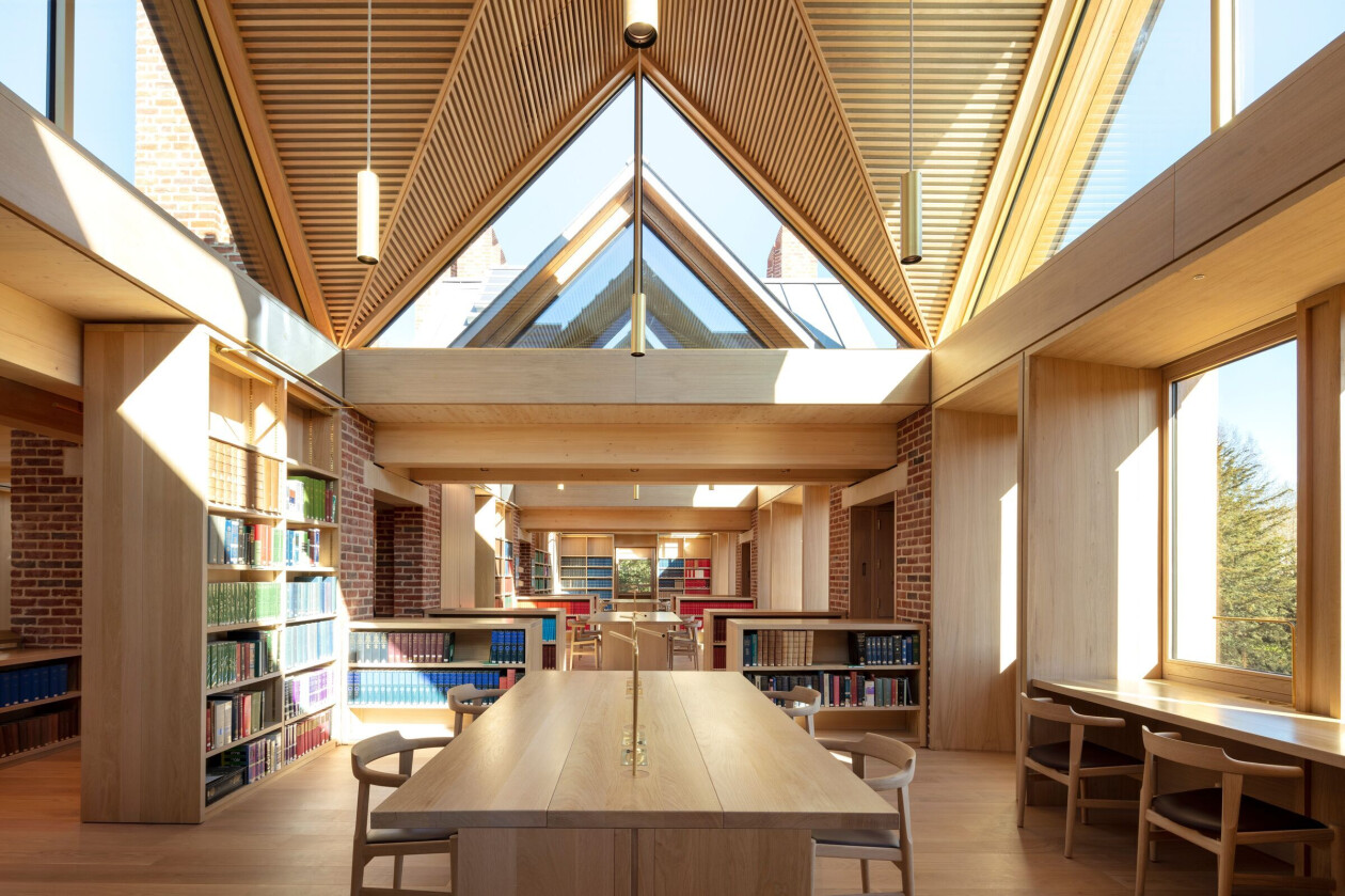 10 libraries featuring warm wood interiors