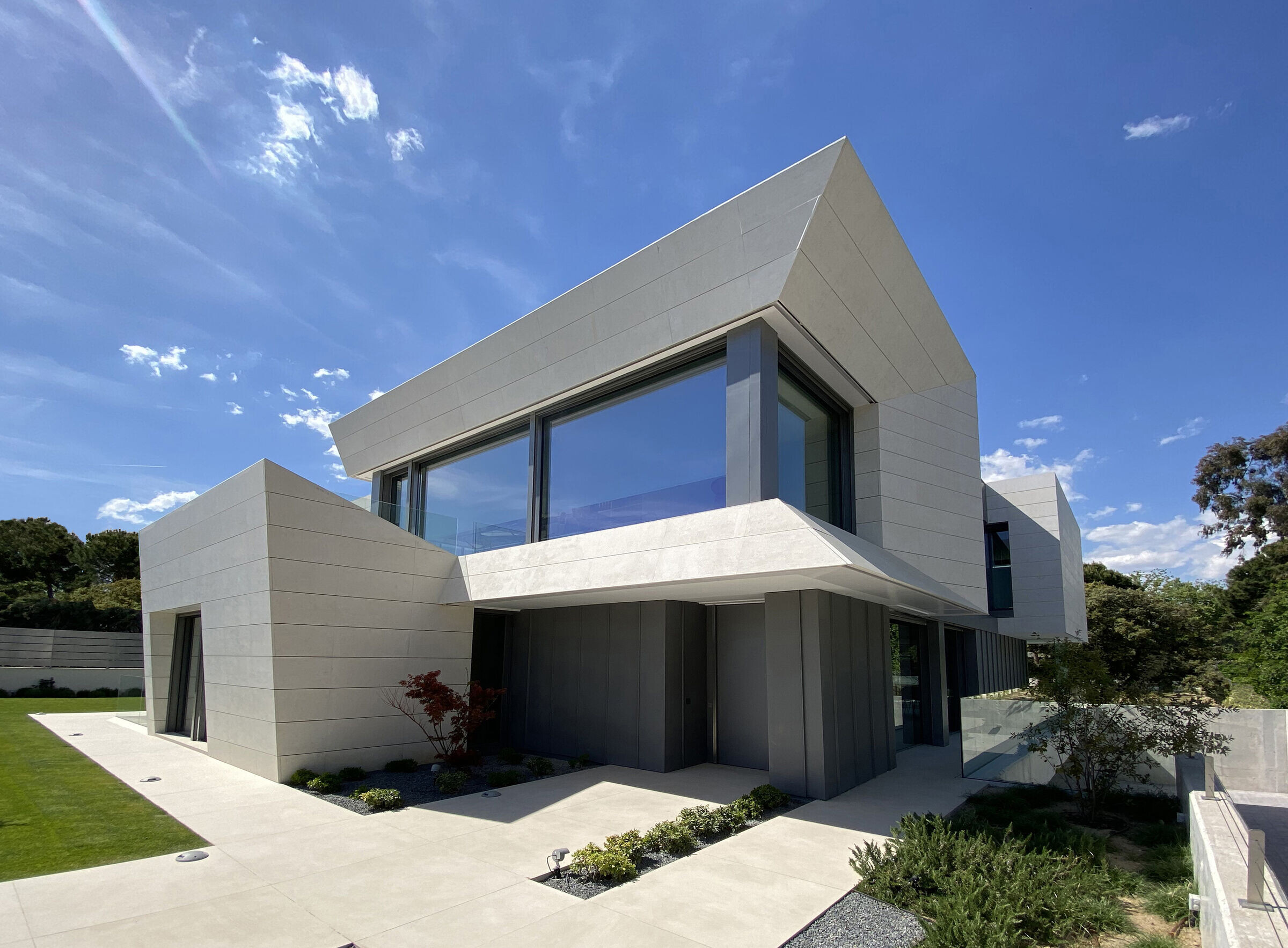 https://archello.com/story/122368/attachments/photos-videos/4