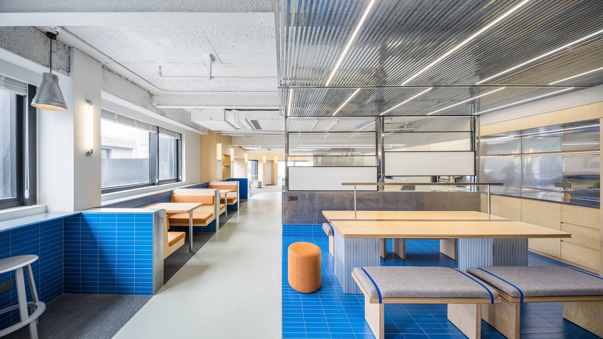https://archello.com/story/129727/attachments/photos-videos/14 photo_credit pronounced design