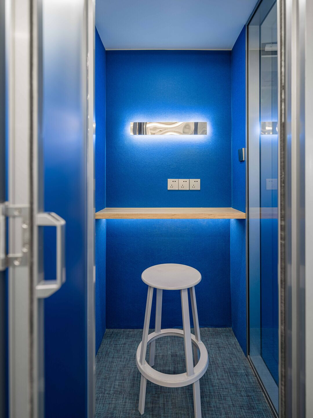https://archello.com/story/129727/attachments/photos-videos/19 photo_credit pronounced design