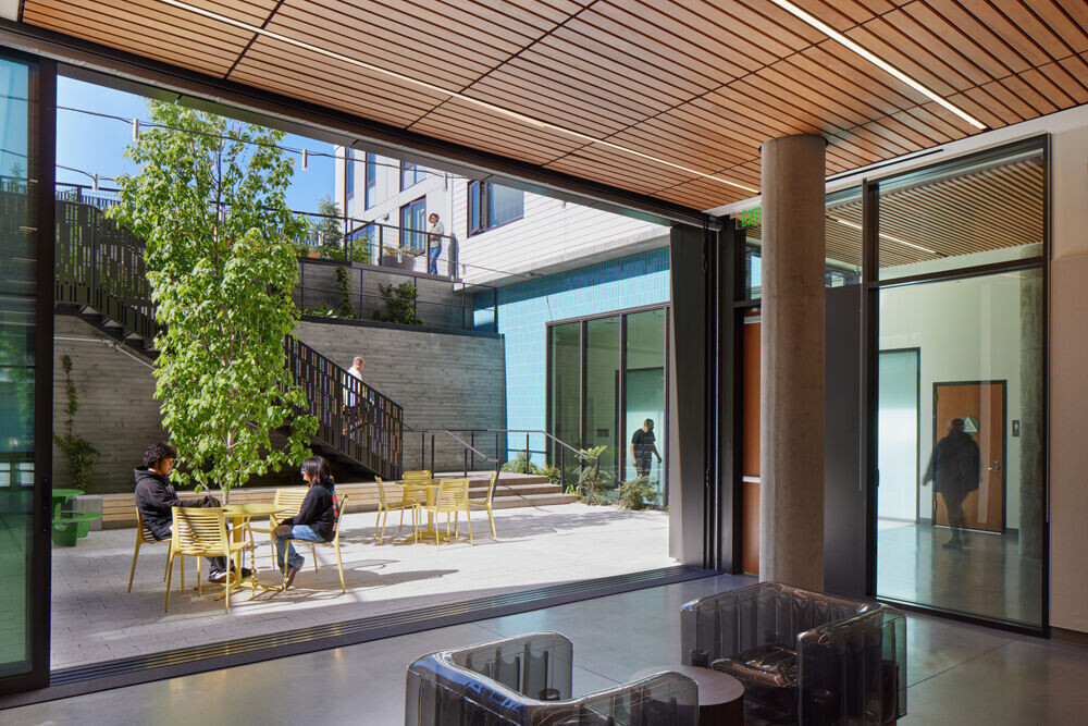 https://archello.com/story/129926/attachments/photos-videos/31 photo_credit Bruce Damnote