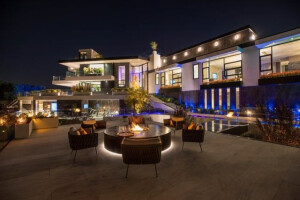 Summitridge Drive
