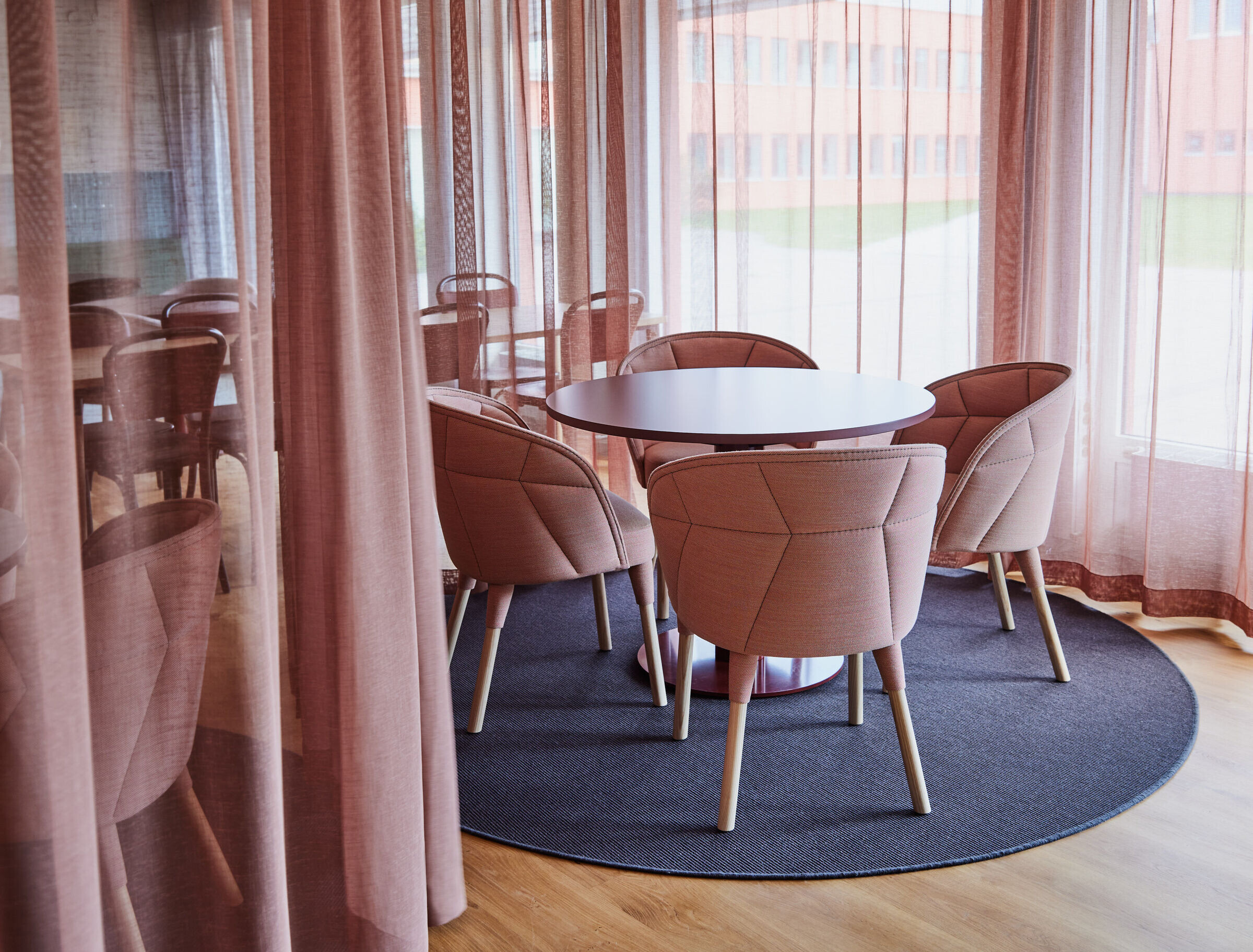 https://archello.com/story/129967/attachments/photos-videos/14