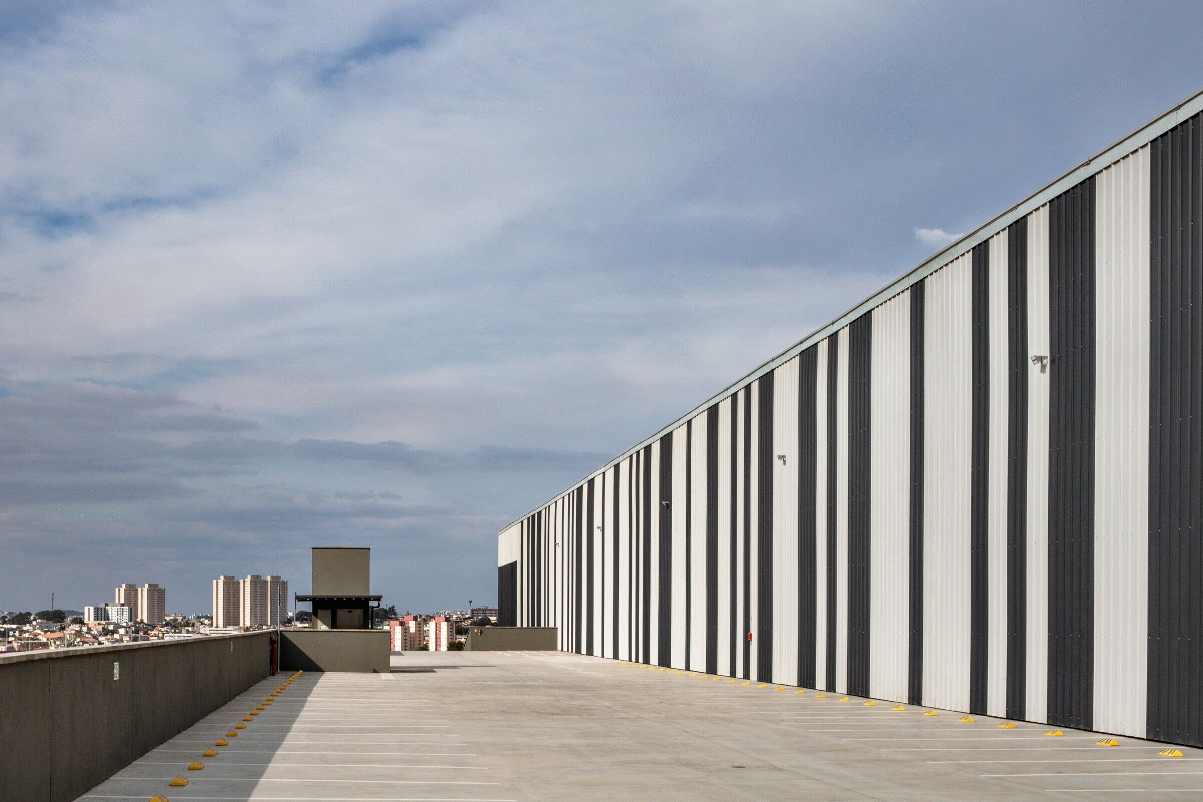 https://archello.com/story/130016/attachments/photos-videos/3 photo_credit Nelson Kon
