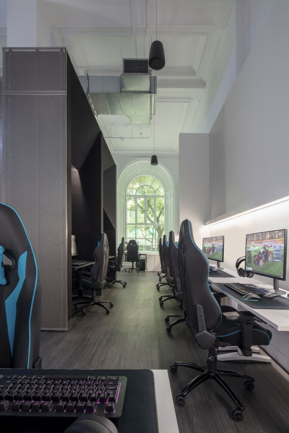 https://archello.com/story/130238/attachments/photos-videos/4 photo_credit Paul Warchol