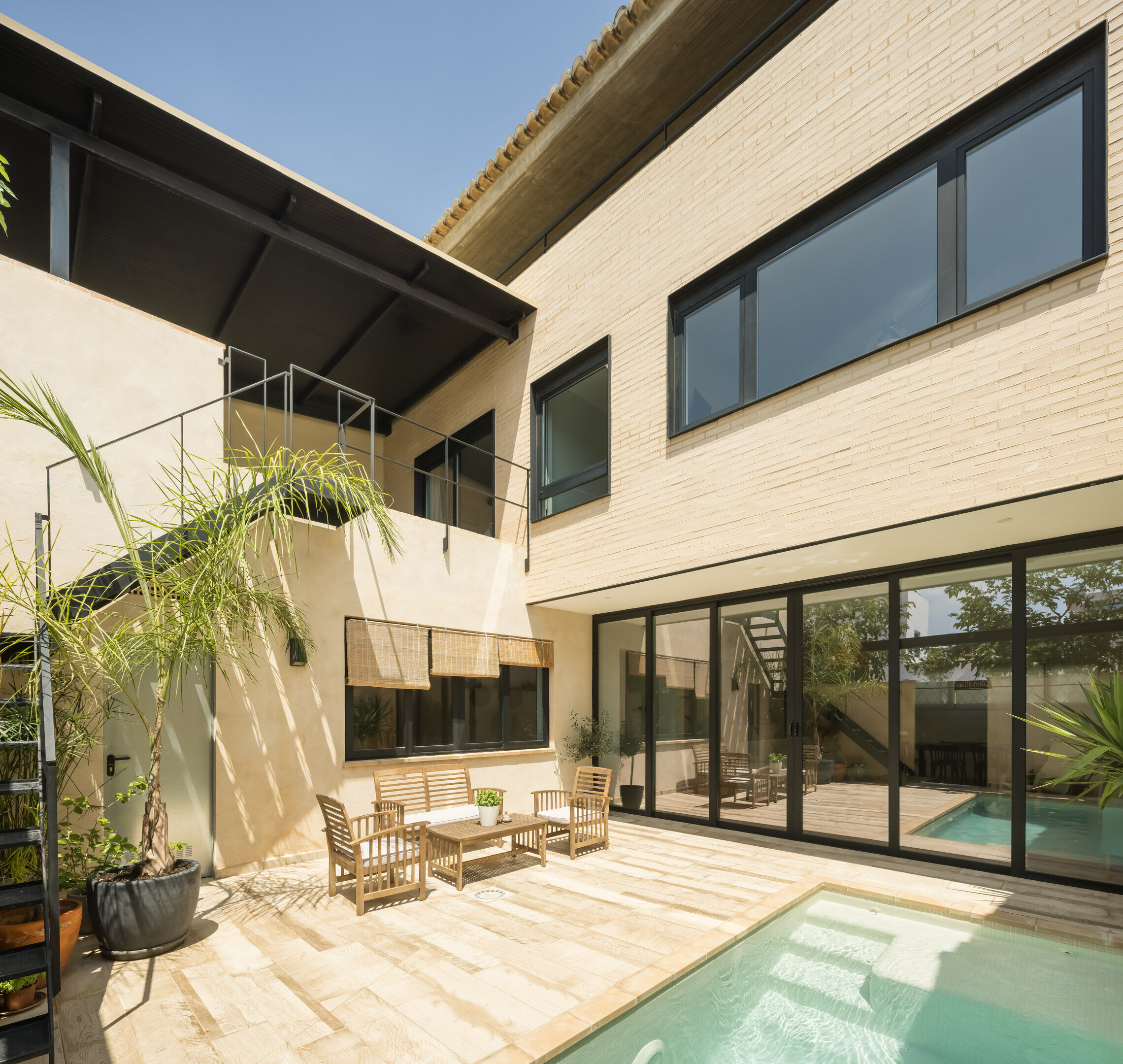 https://archello.com/story/130183/attachments/photos-videos/6 photo_credit Germán Cabo