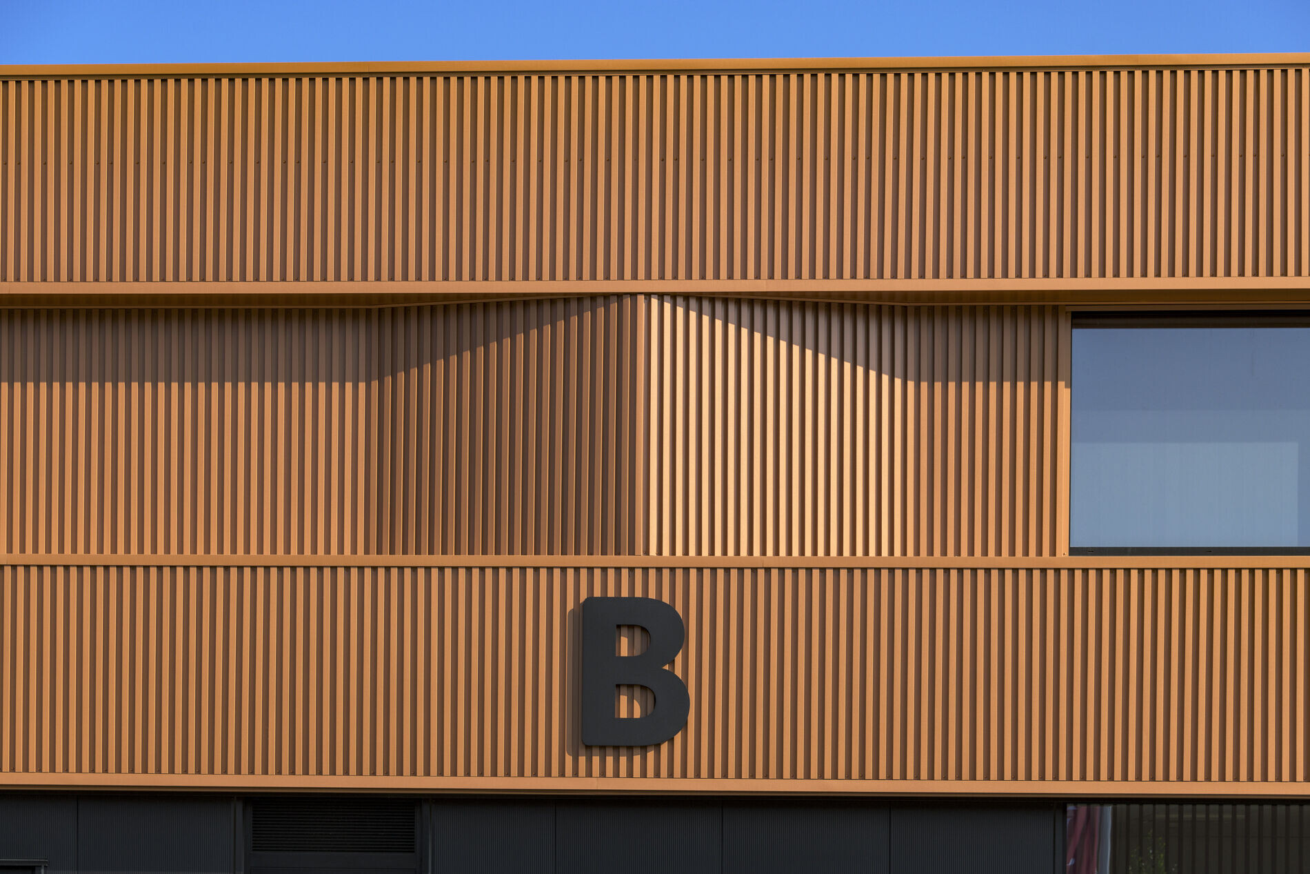 https://archello.com/story/130270/attachments/photos-videos/7