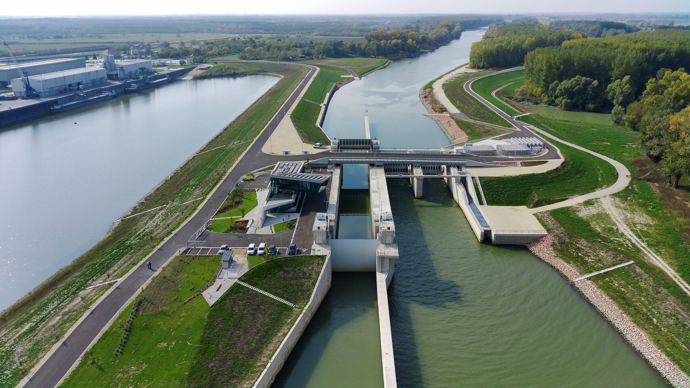 https://archello.com/story/130218/attachments/photos-videos/45 photo_credit Sugar and Salt Ltd., Northern Transdanubian Water Directorate