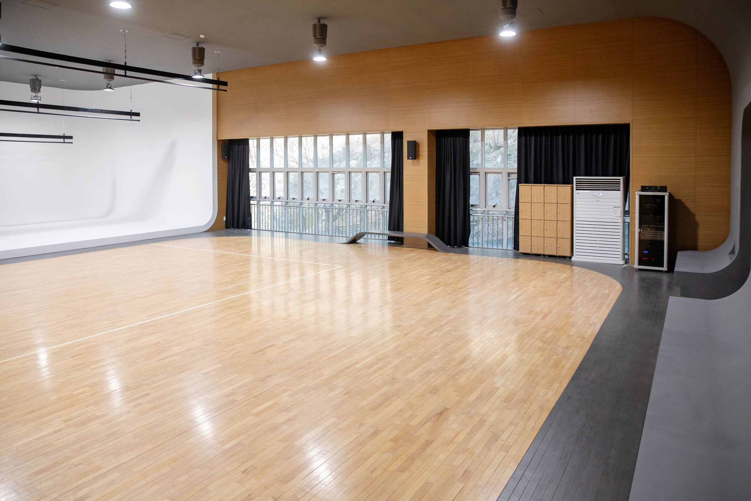 https://archello.com/story/130367/attachments/photos-videos/11 photo_credit credits tqtq Studio