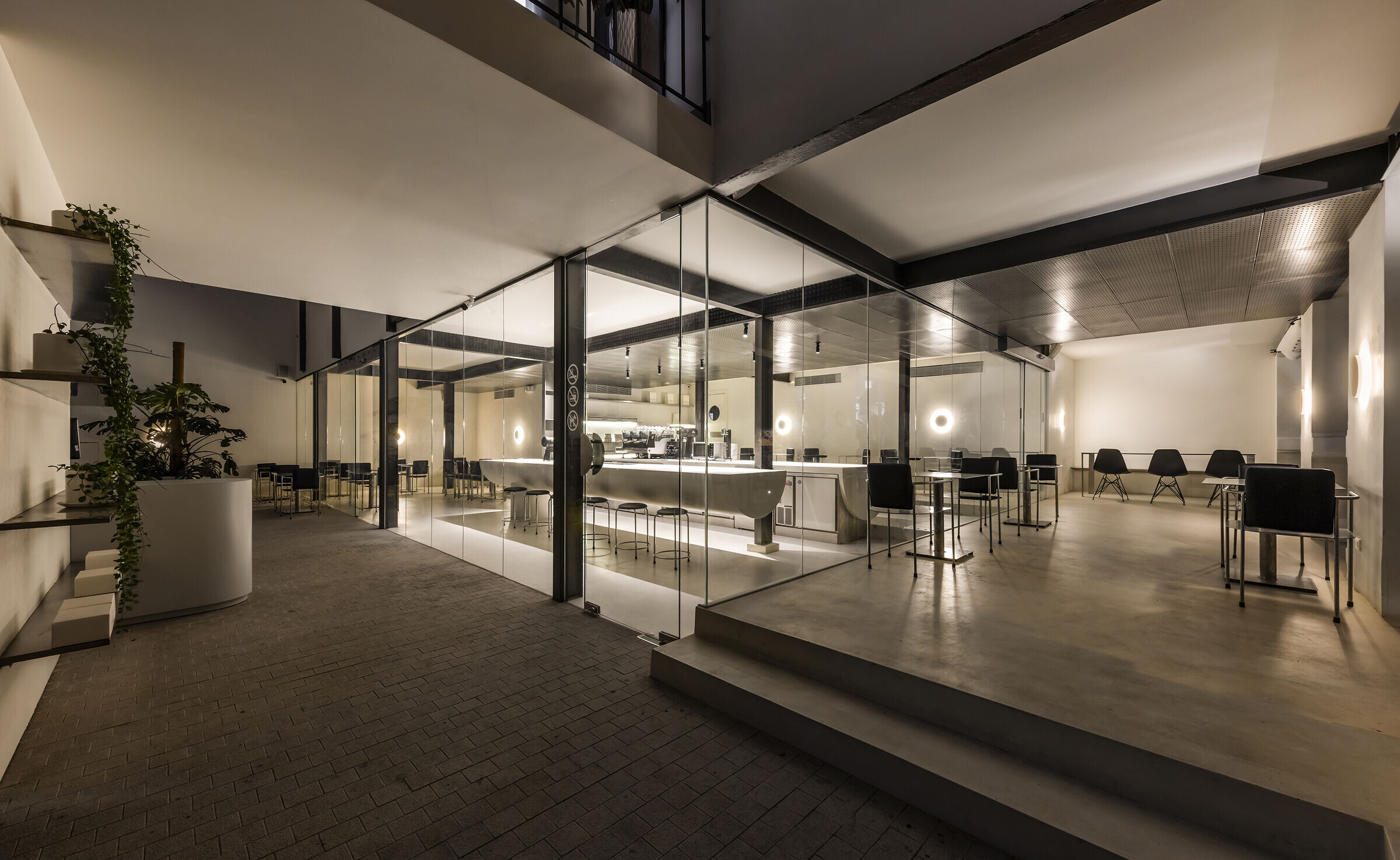 https://archello.com/story/130391/attachments/photos-videos/14 photo_credit Hiroyuki Oki