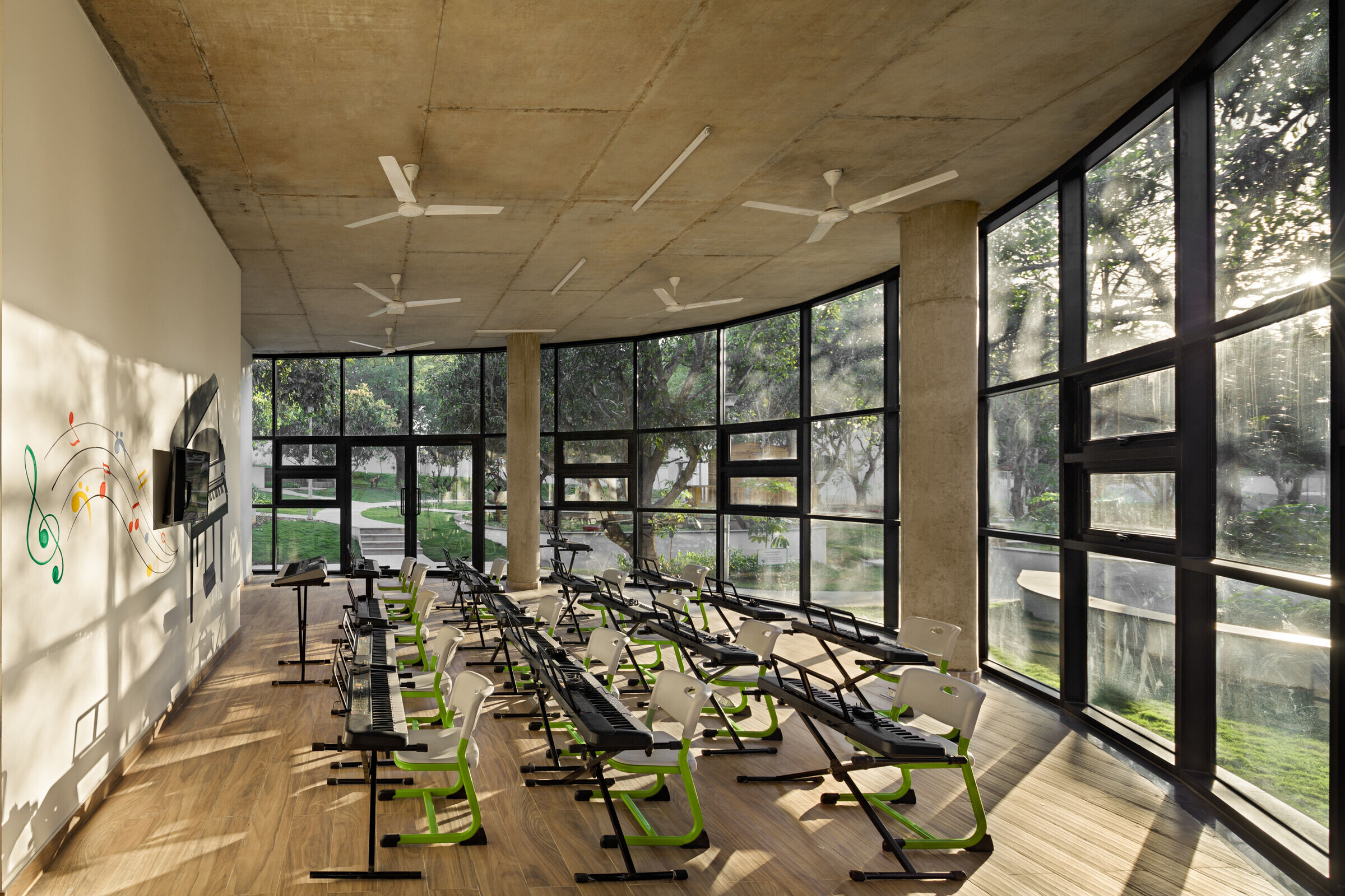 https://archello.com/story/130355/attachments/photos-videos/12 photo_credit Andre Fanthome