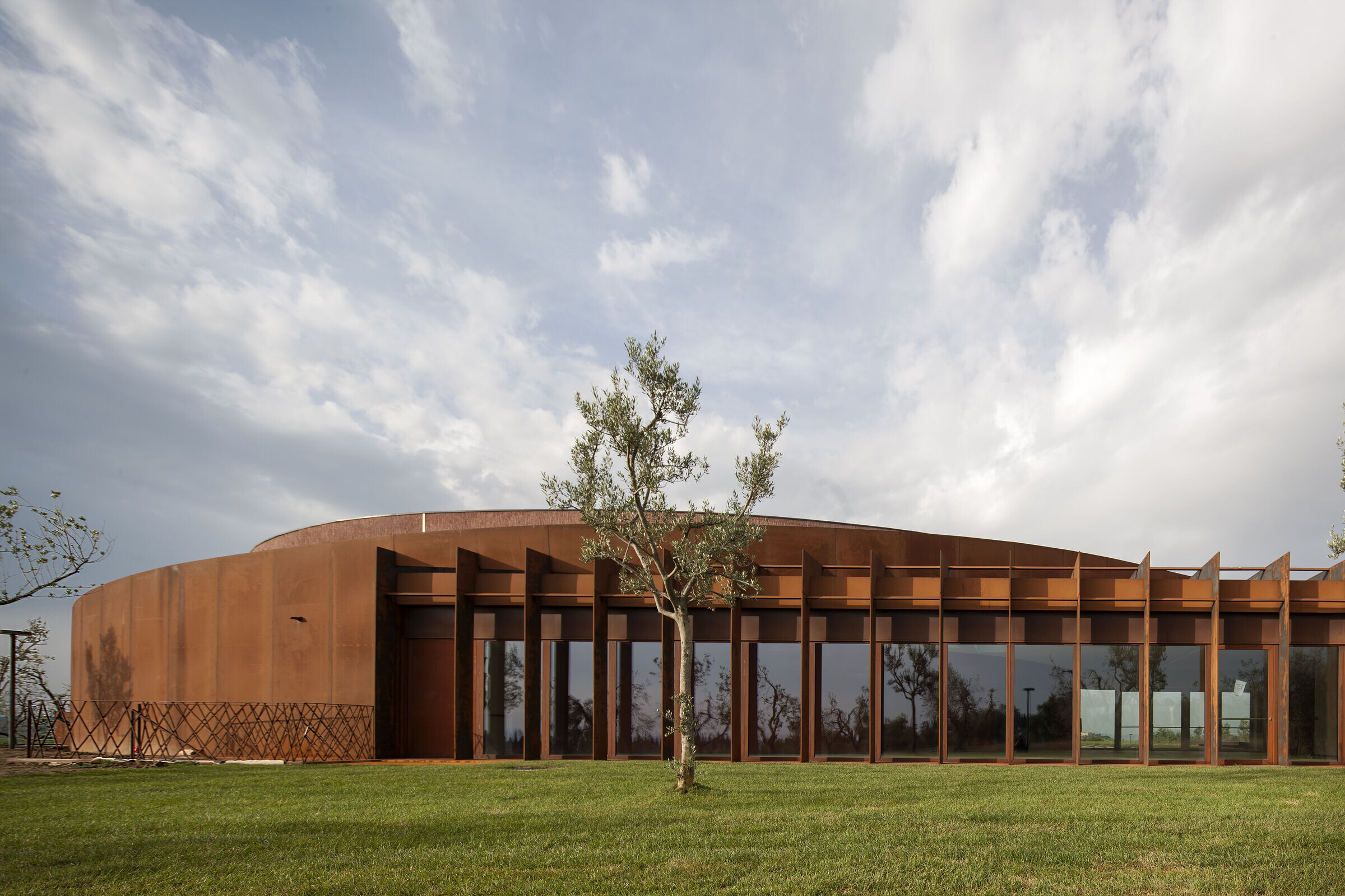 https://archello.com/story/130660/attachments/photos-videos/14 photo_credit Mauro Davoli