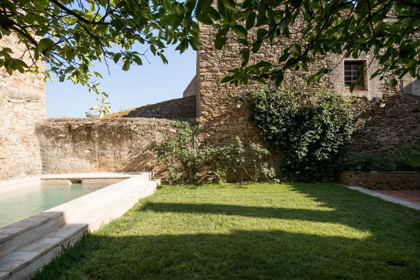 https://archello.com/story/130423/attachments/renders/6 photo_credit Nini Cortadellas/Pepe Gascón Arquitectura
