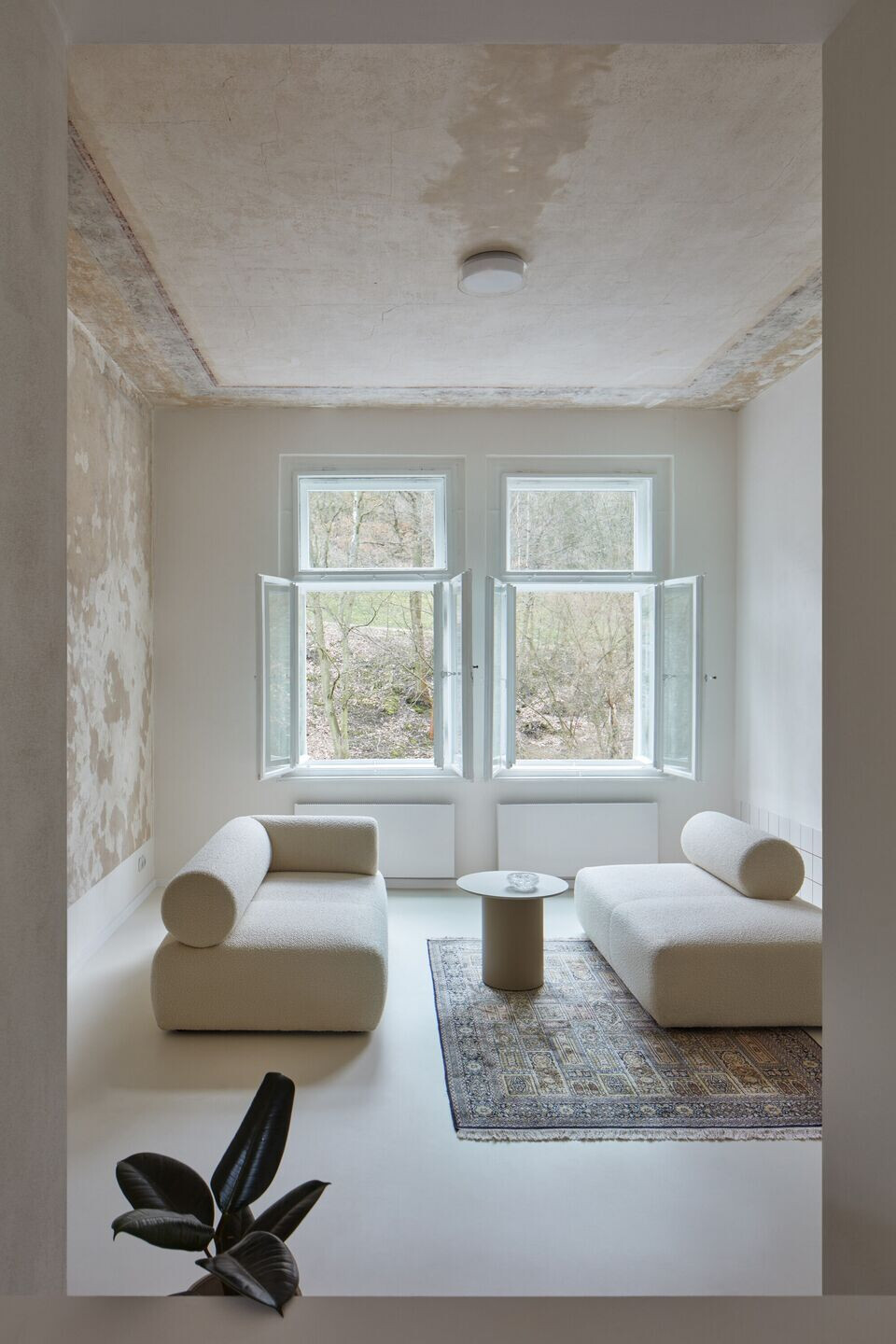 https://archello.com/story/130616/attachments/photos-videos/3 photo_credit Radek Úlehla
