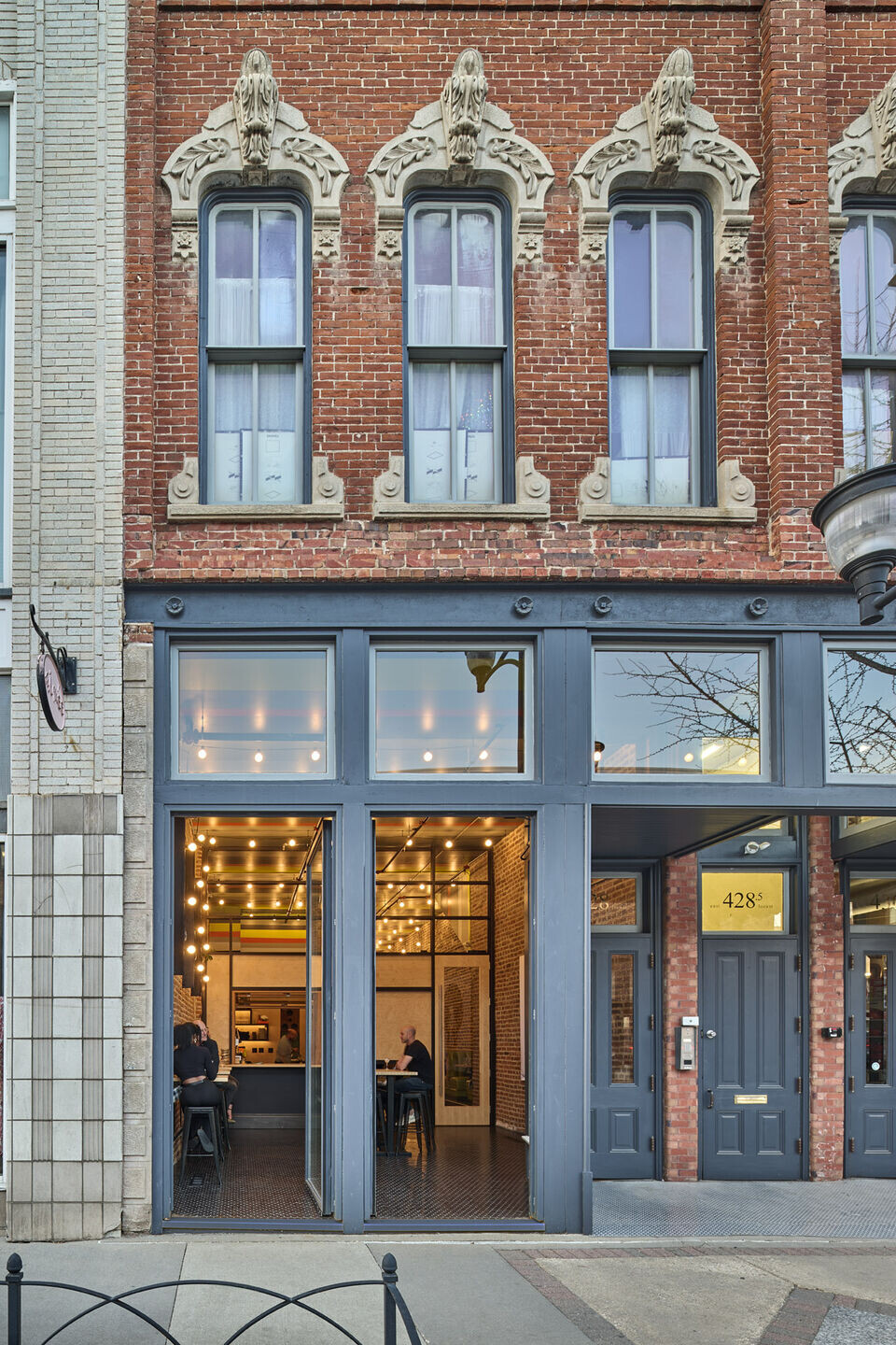 https://archello.com/story/130768/attachments/photos-videos/8 photo_credit Cameron Campbell, Integrated Studio