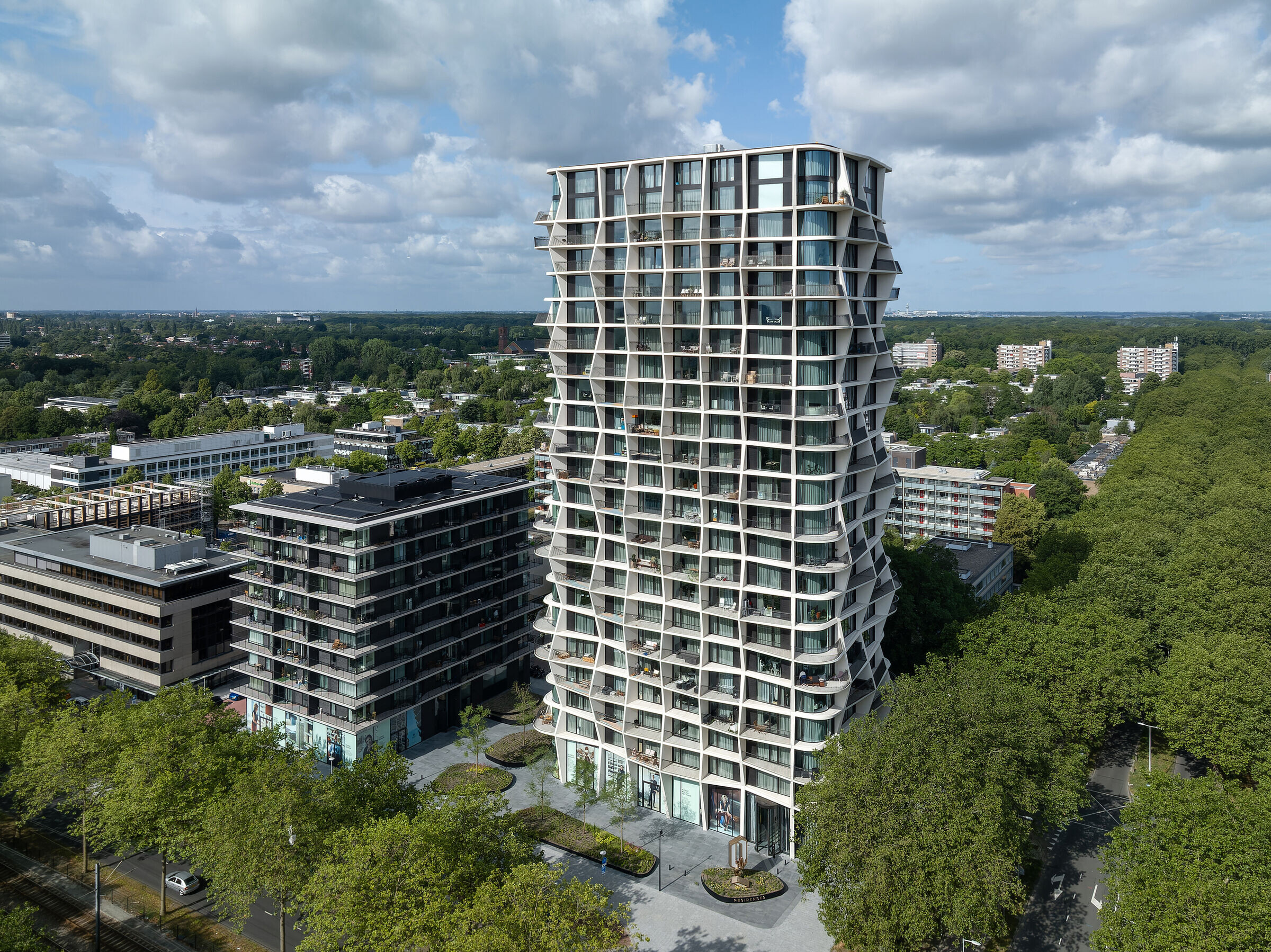 https://archello.com/story/118210/attachments/photos-videos/5
