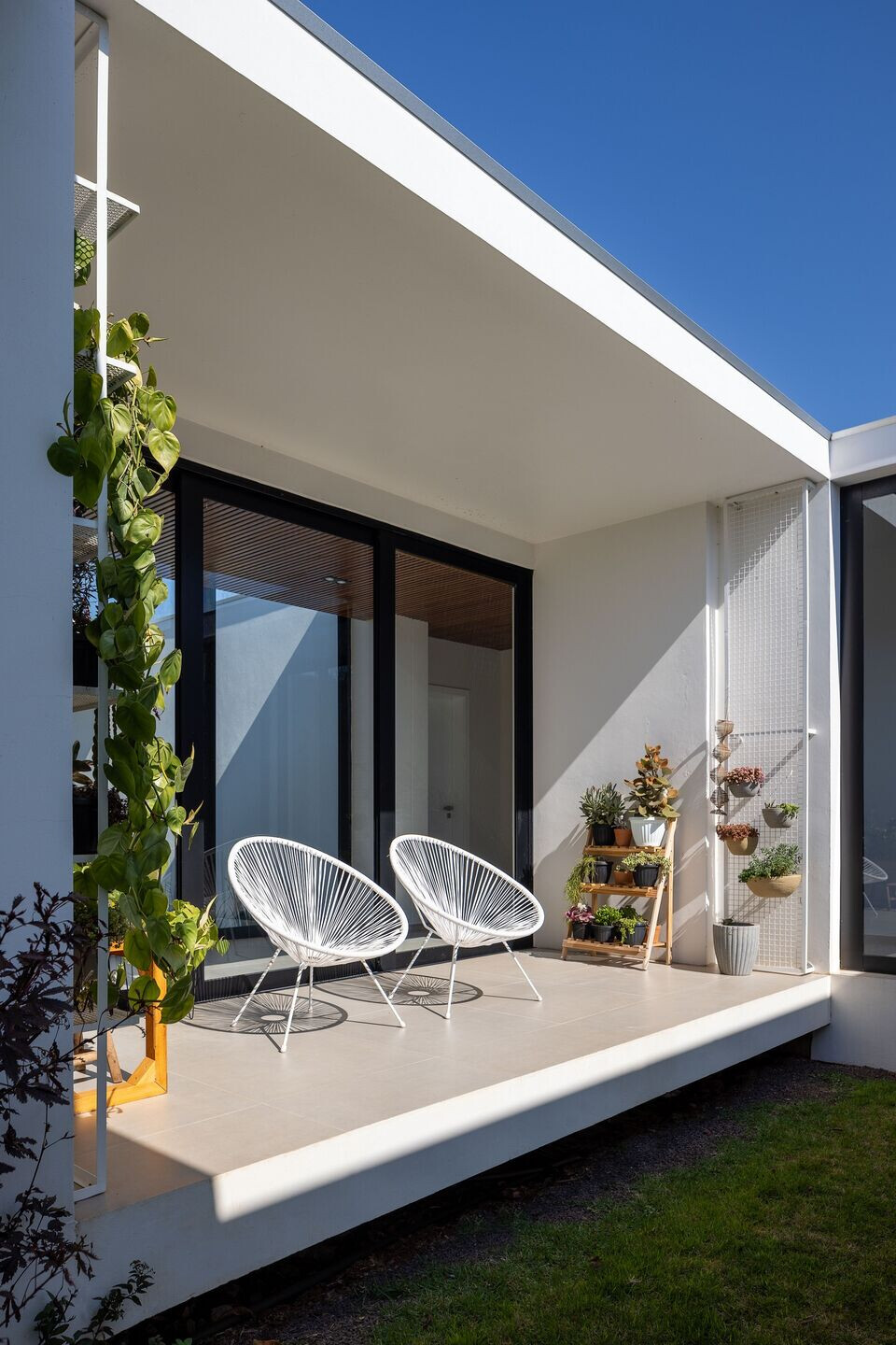 https://archello.com/story/130717/attachments/photos-videos/22 photo_credit Alcindo Dedavid