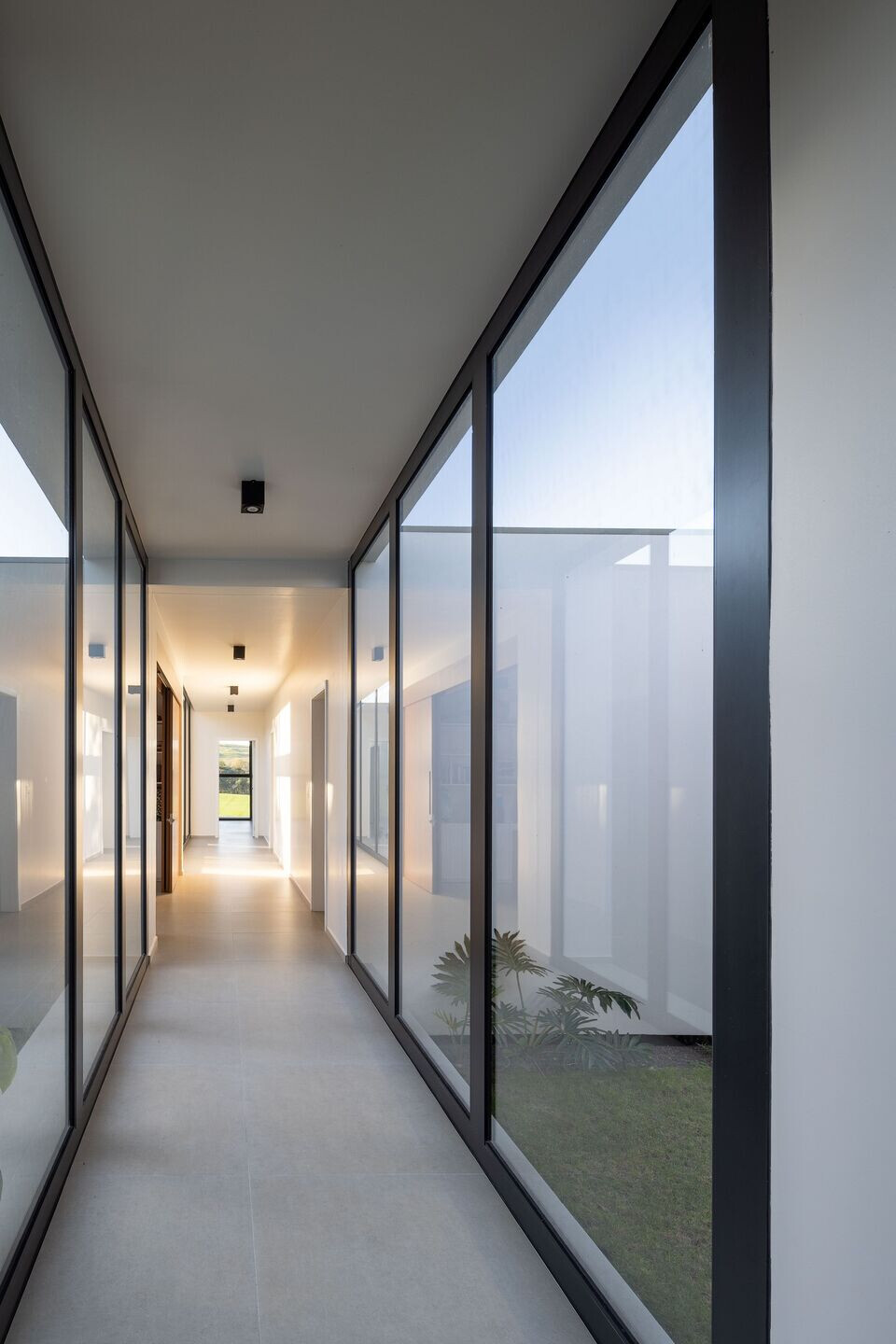https://archello.com/story/130717/attachments/photos-videos/33 photo_credit Alcindo Dedavid