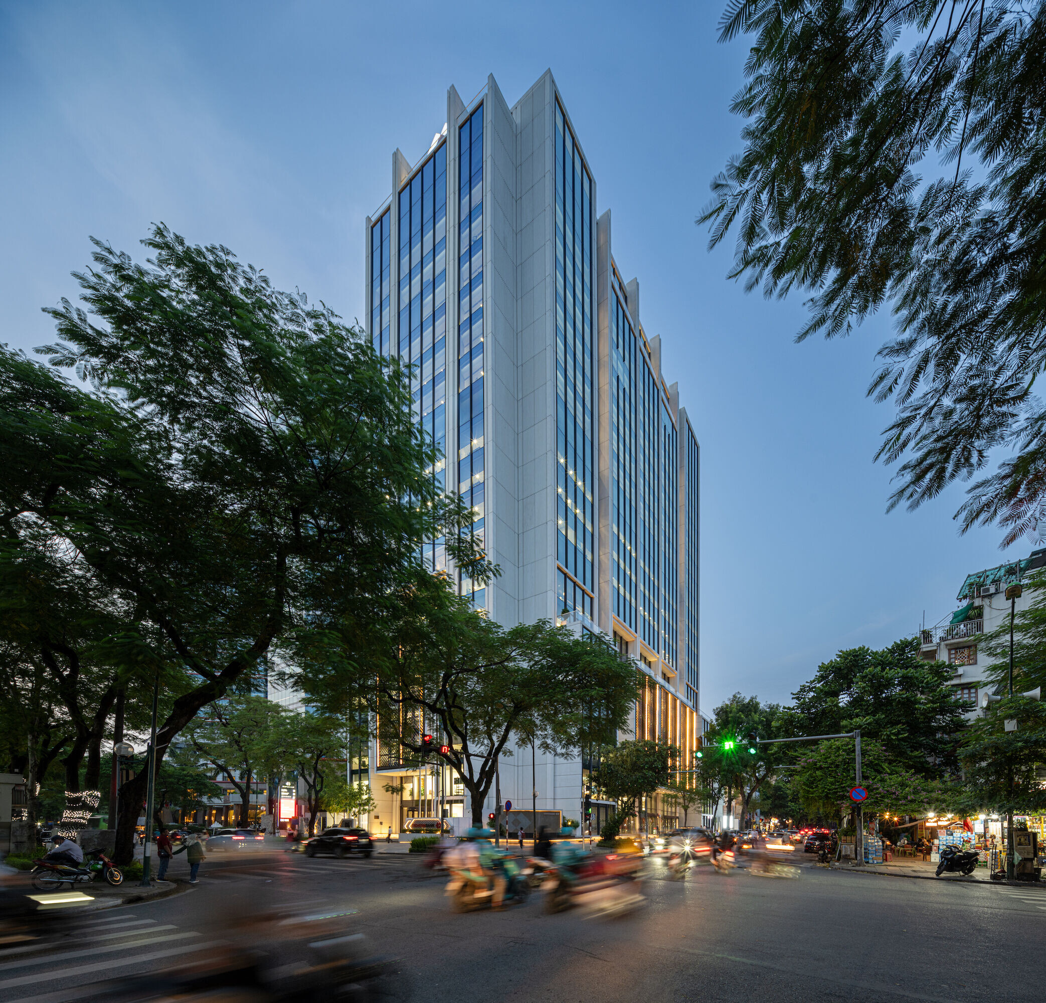 https://archello.com/story/130918/attachments/photos-videos/8 photo_credit Weerapon Singnoi