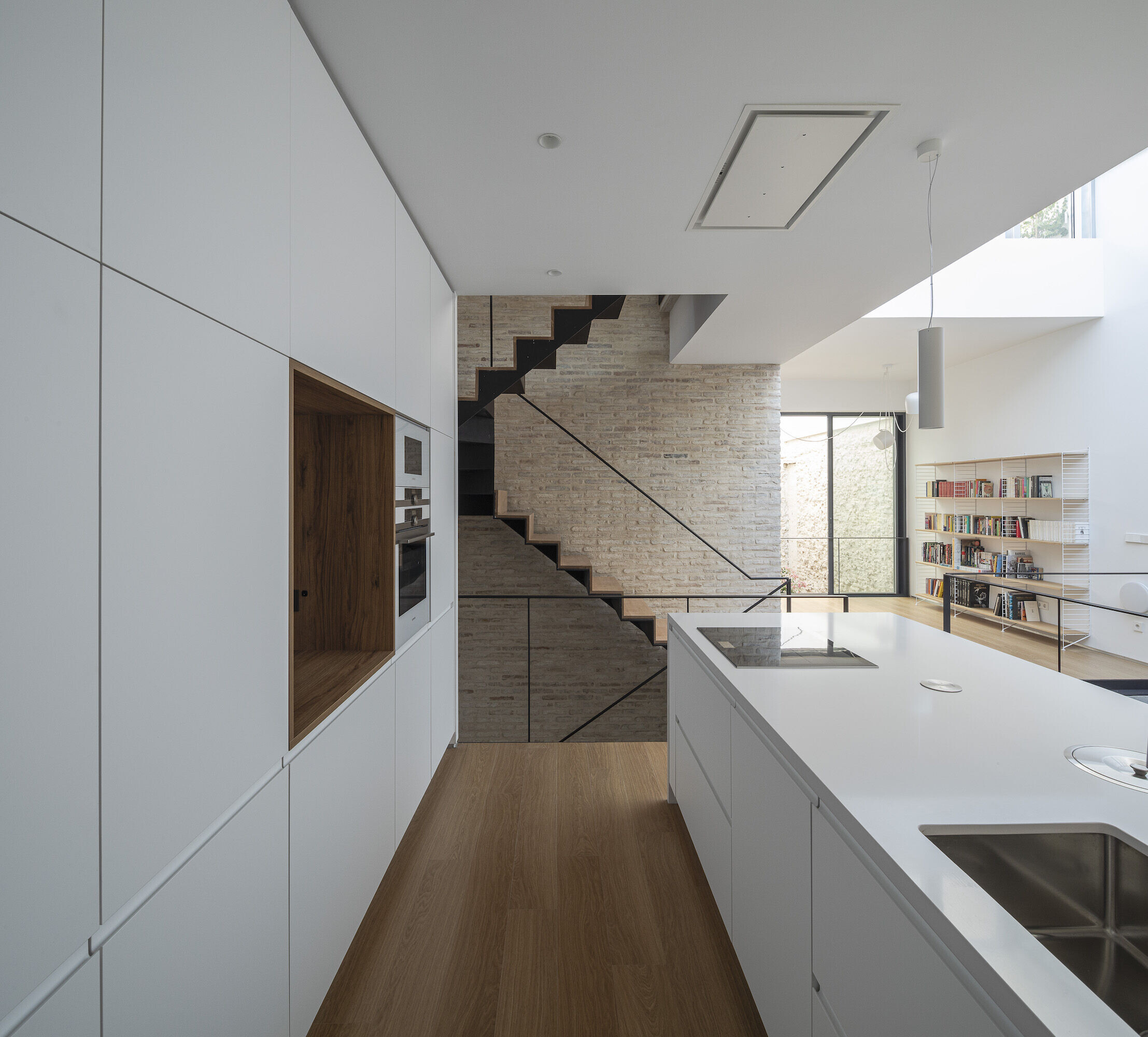 https://archello.com/story/130915/attachments/photos-videos/7 photo_credit Fernando Alda