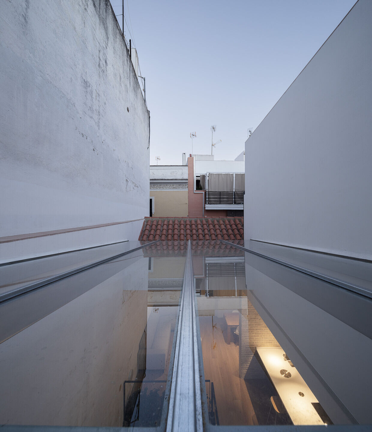 https://archello.com/story/130915/attachments/photos-videos/10 photo_credit Fernando Alda
