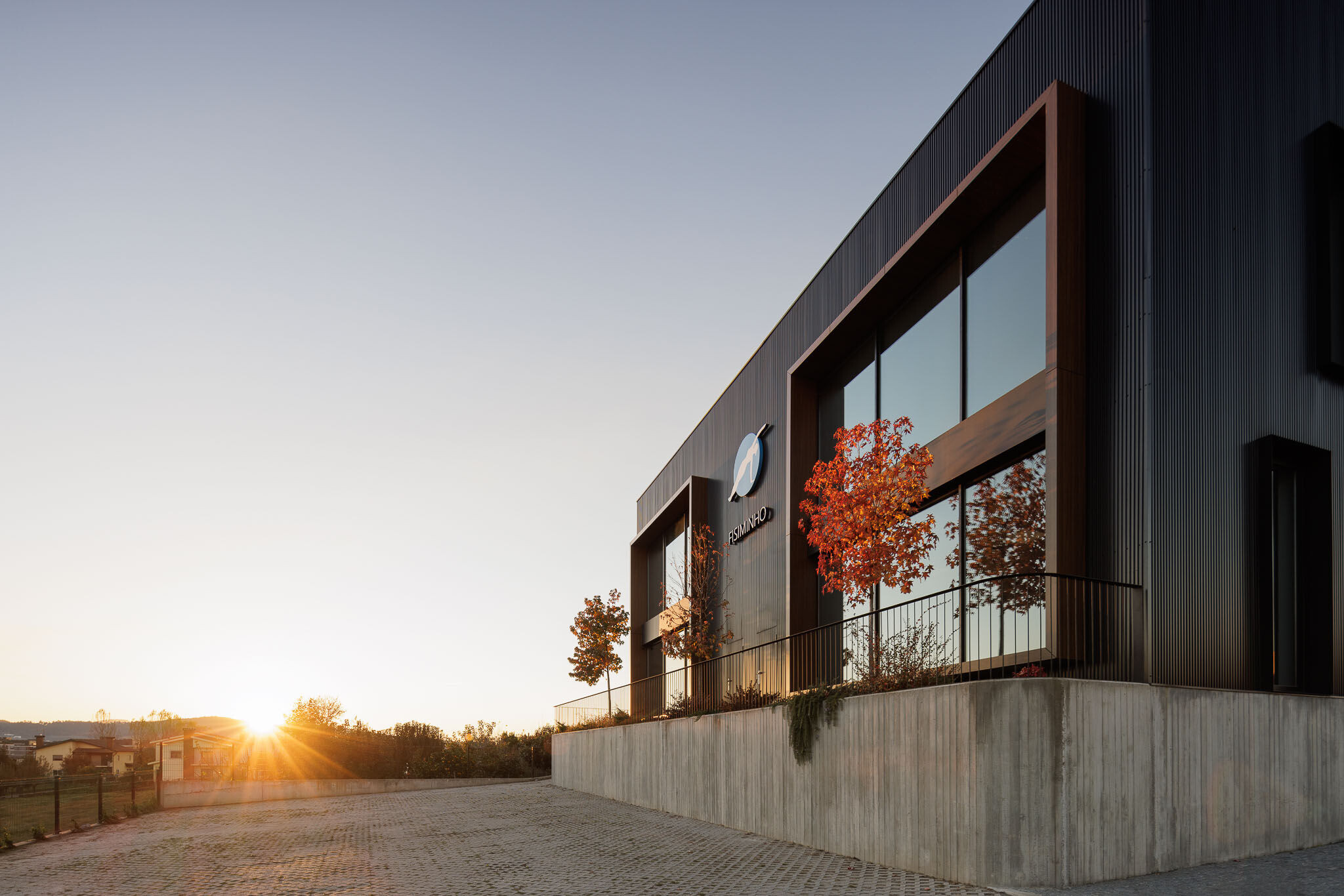 https://archello.com/story/130946/attachments/photos-videos/11 photo_credit Ivo Tavares Studio
