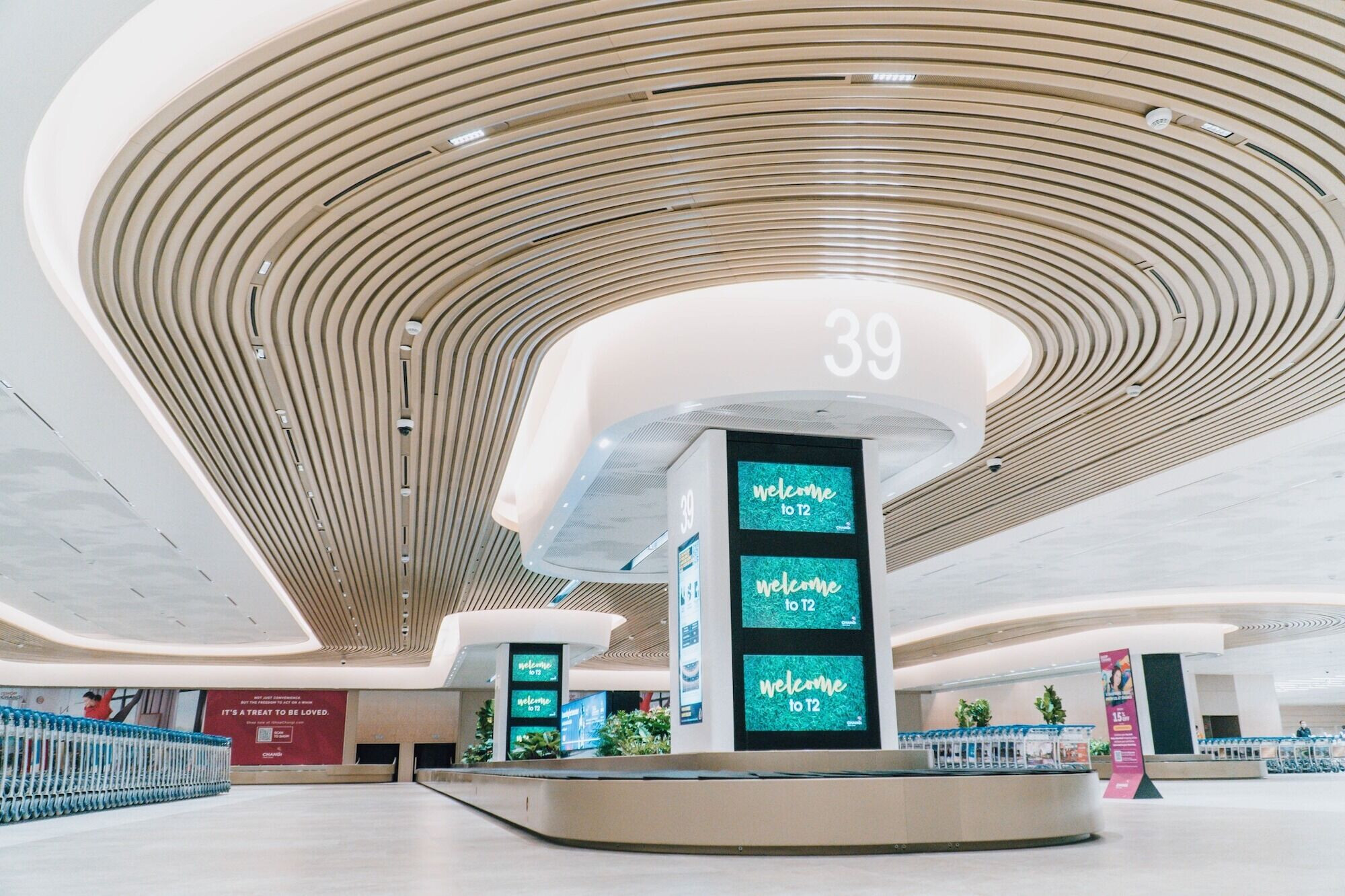 https://archello.com/story/130989/attachments/photos-videos/13 photo_credit Changi Airport
