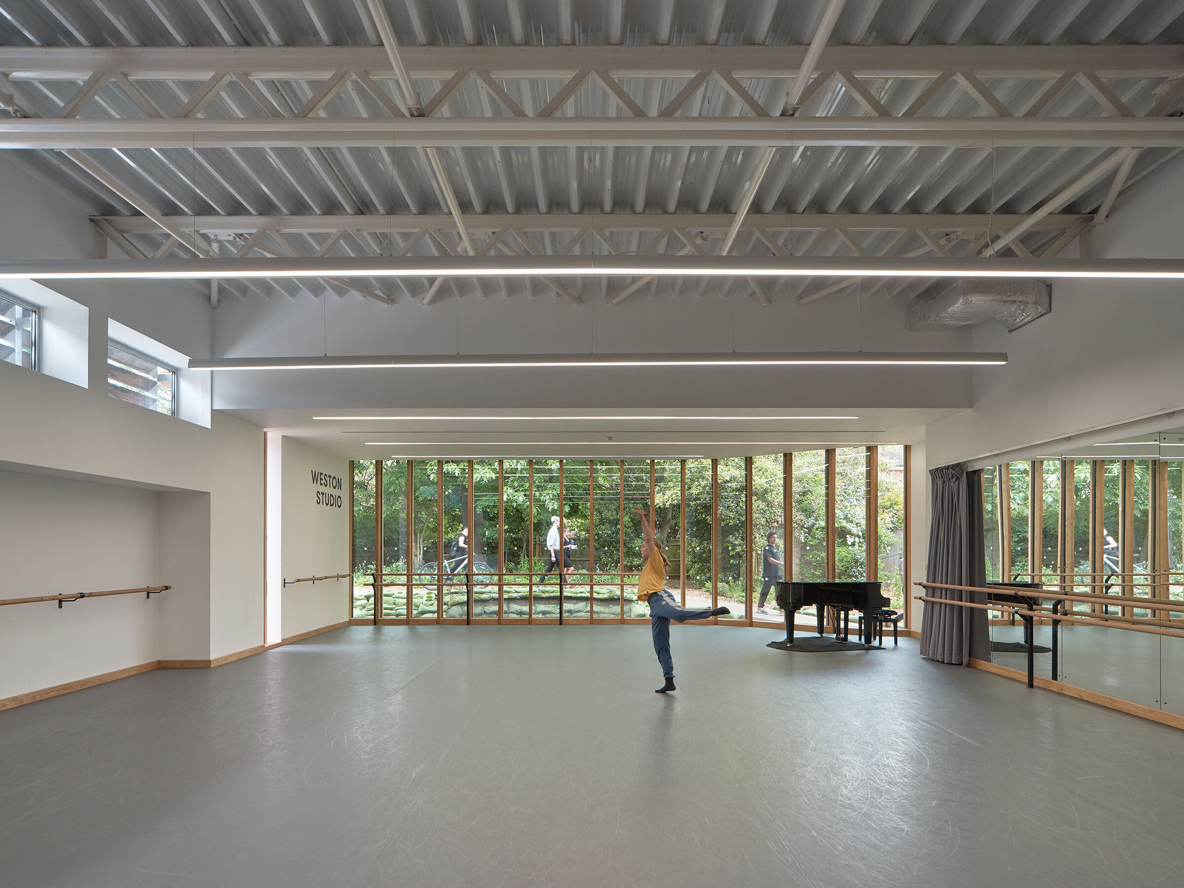 https://archello.com/story/130998/attachments/photos-videos/3 photo_credit Andy Stagg