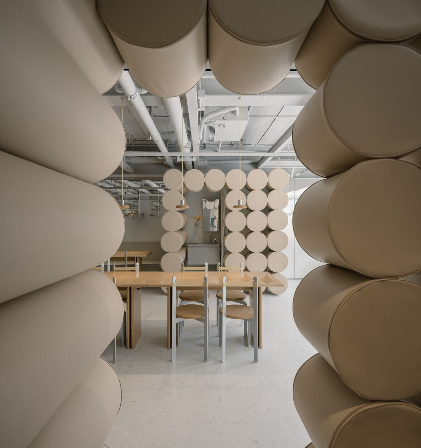 https://archello.com/story/131168/attachments/photos-videos/3 photo_credit Wen Studio