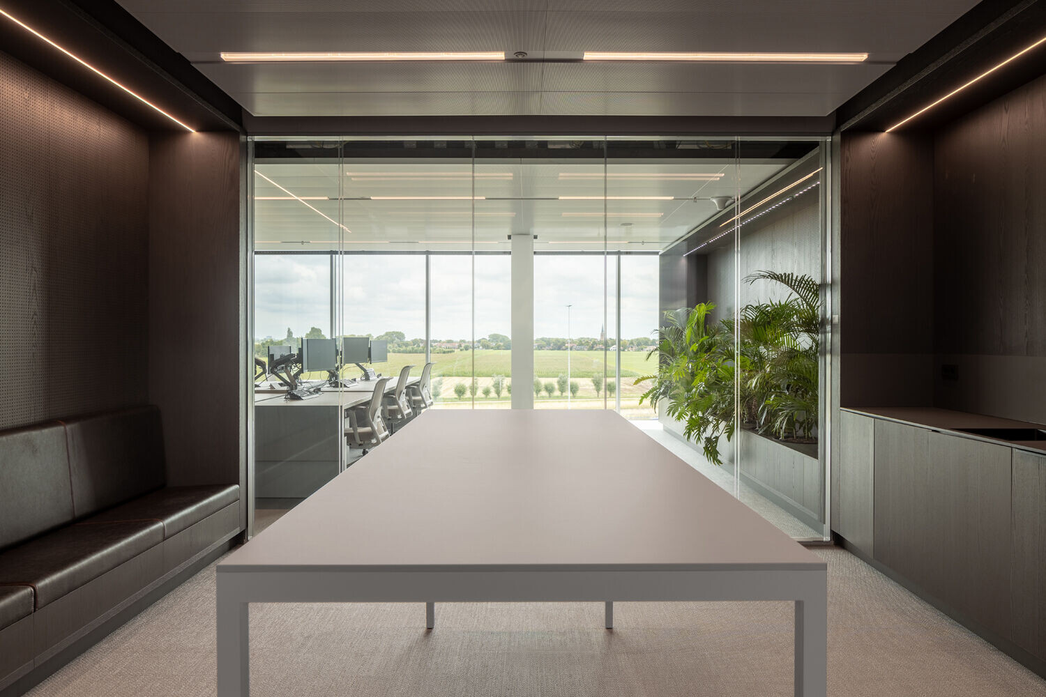 https://archello.com/story/131334/attachments/photos-videos/6 photo_credit Peter Tijhuis