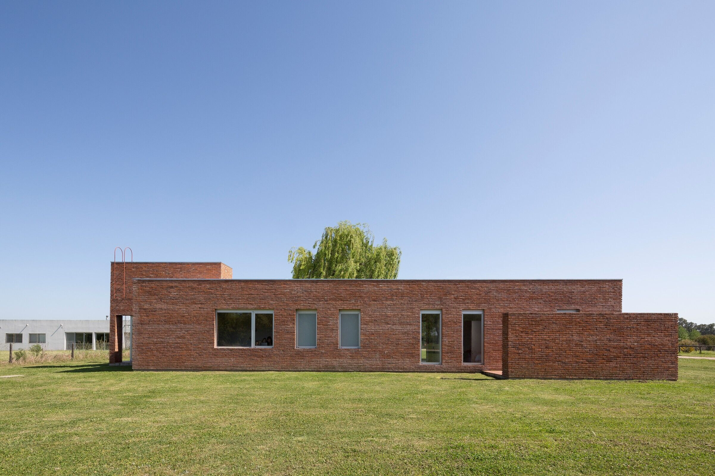 https://archello.com/story/131309/attachments/photos-videos/6 photo_credit Javier Agustín Rojas