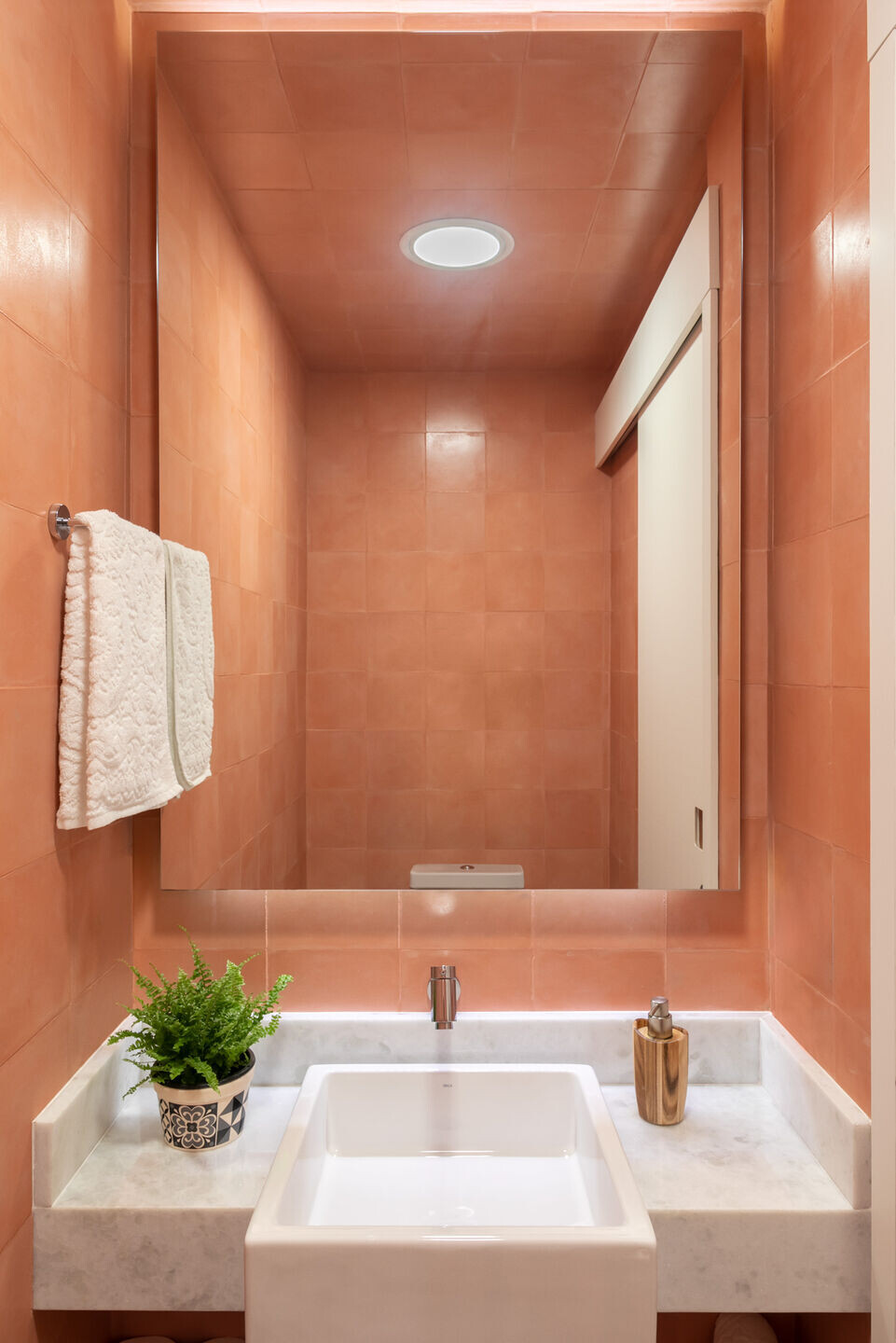 https://archello.com/story/131392/attachments/photos-videos/9 photo_credit Pedro Napolitano Prata
