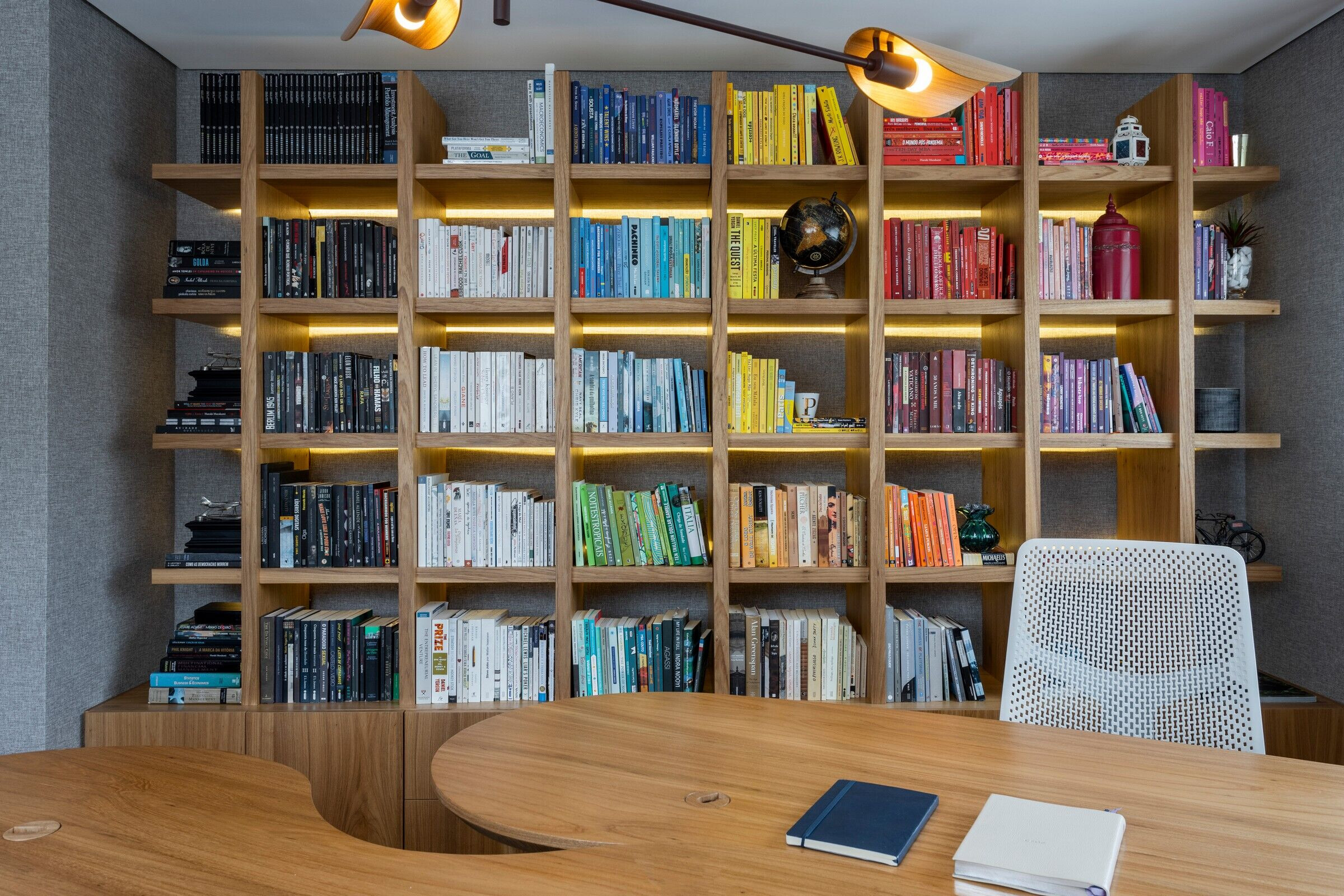 https://archello.com/story/131424/attachments/photos-videos/23 photo_credit Thiago Travesso