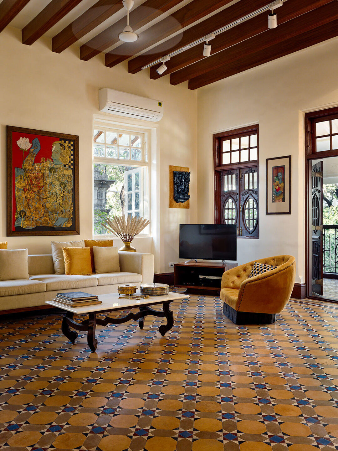 https://archello.com/story/131528/attachments/photos-videos/16 photo_credit Hemant Patil